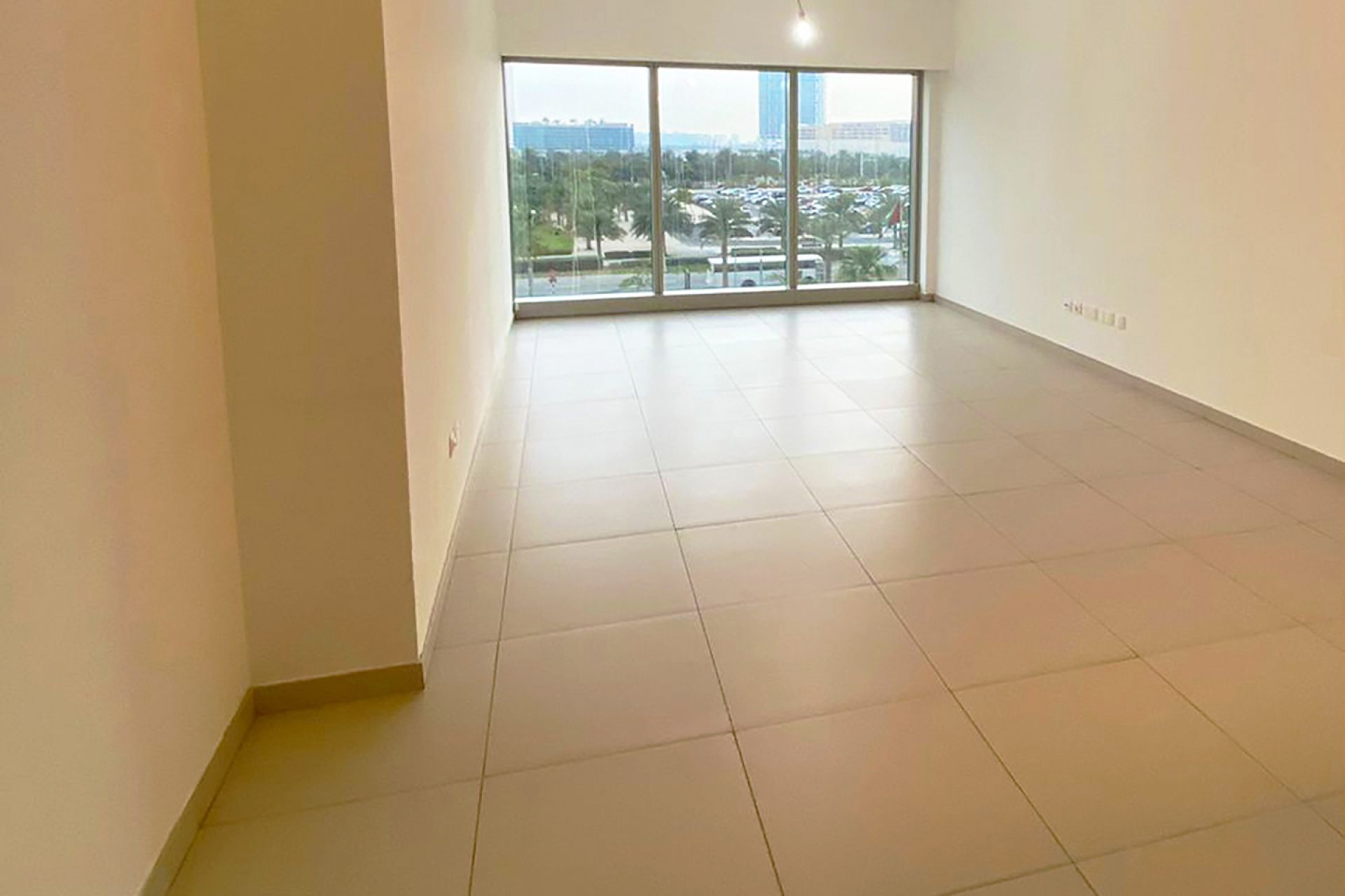Newly Listed | Ready for Occupancy | Prime Area