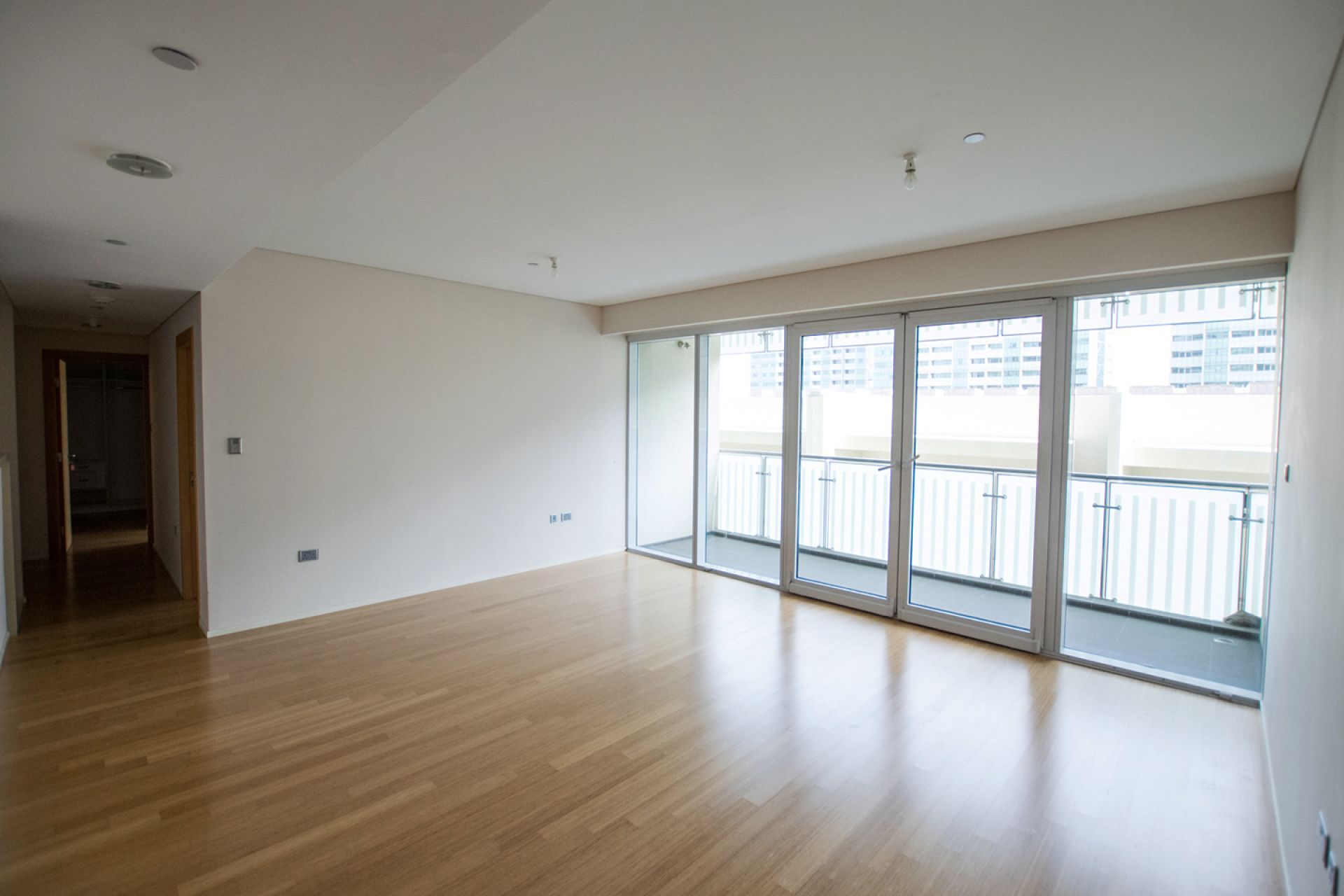Ready to Move-in | 2BR Apartment w/Canal View