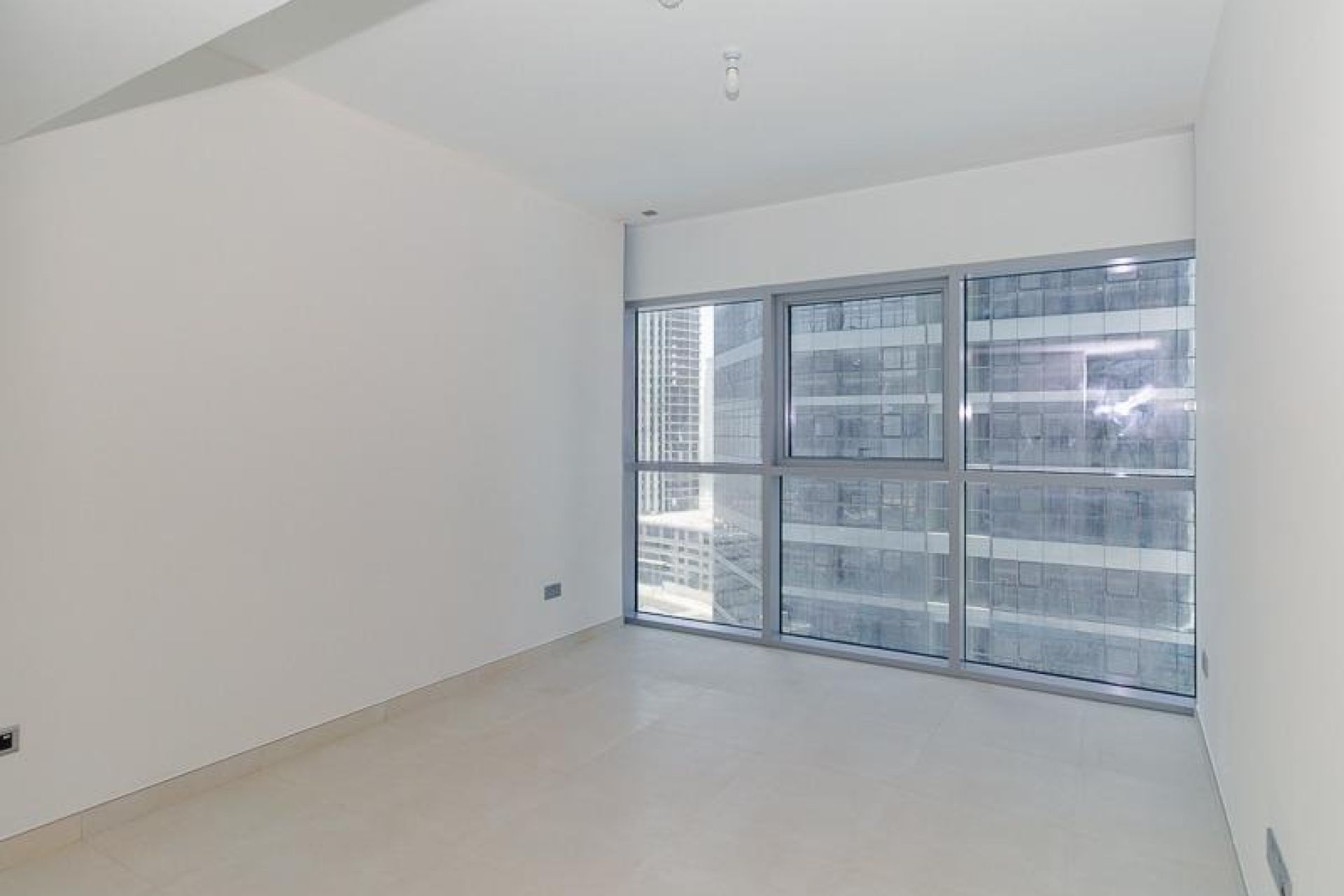 Brand New | Ready to Move-in | Prime Location