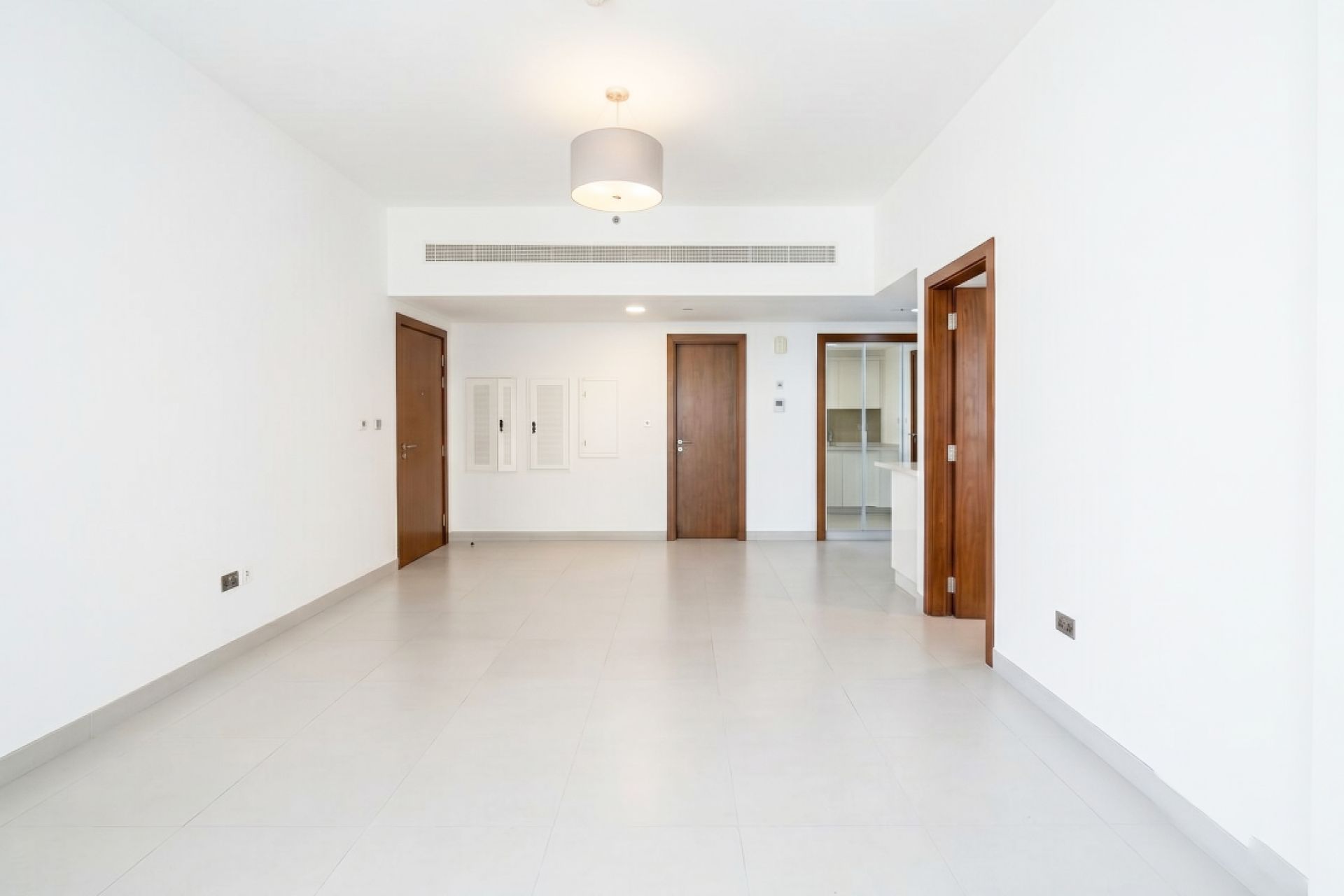 Spacious 2BR+M Balcony | Premium Amenities