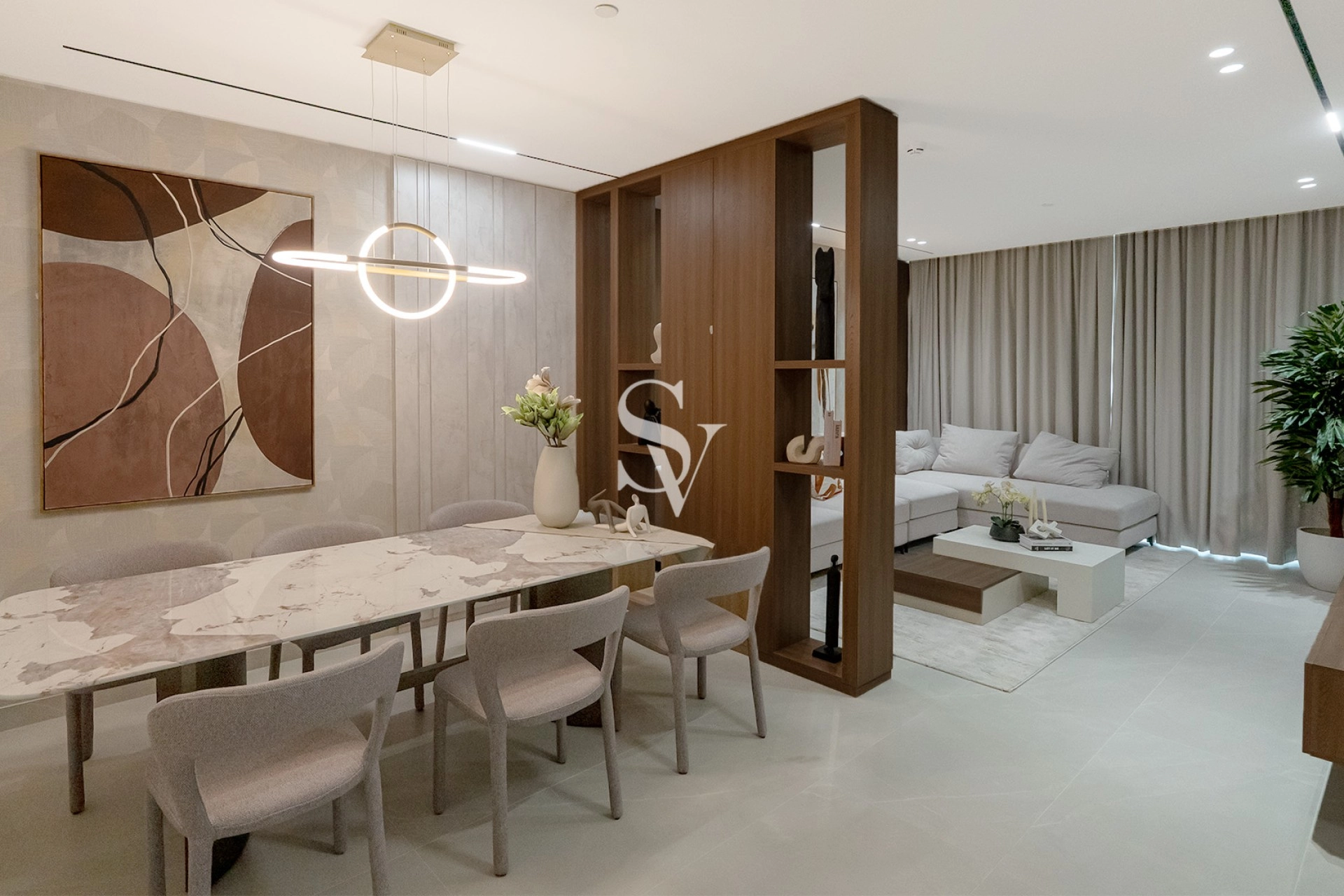 Closed Kitchen | Ensuite | Spacious | Chiller Free