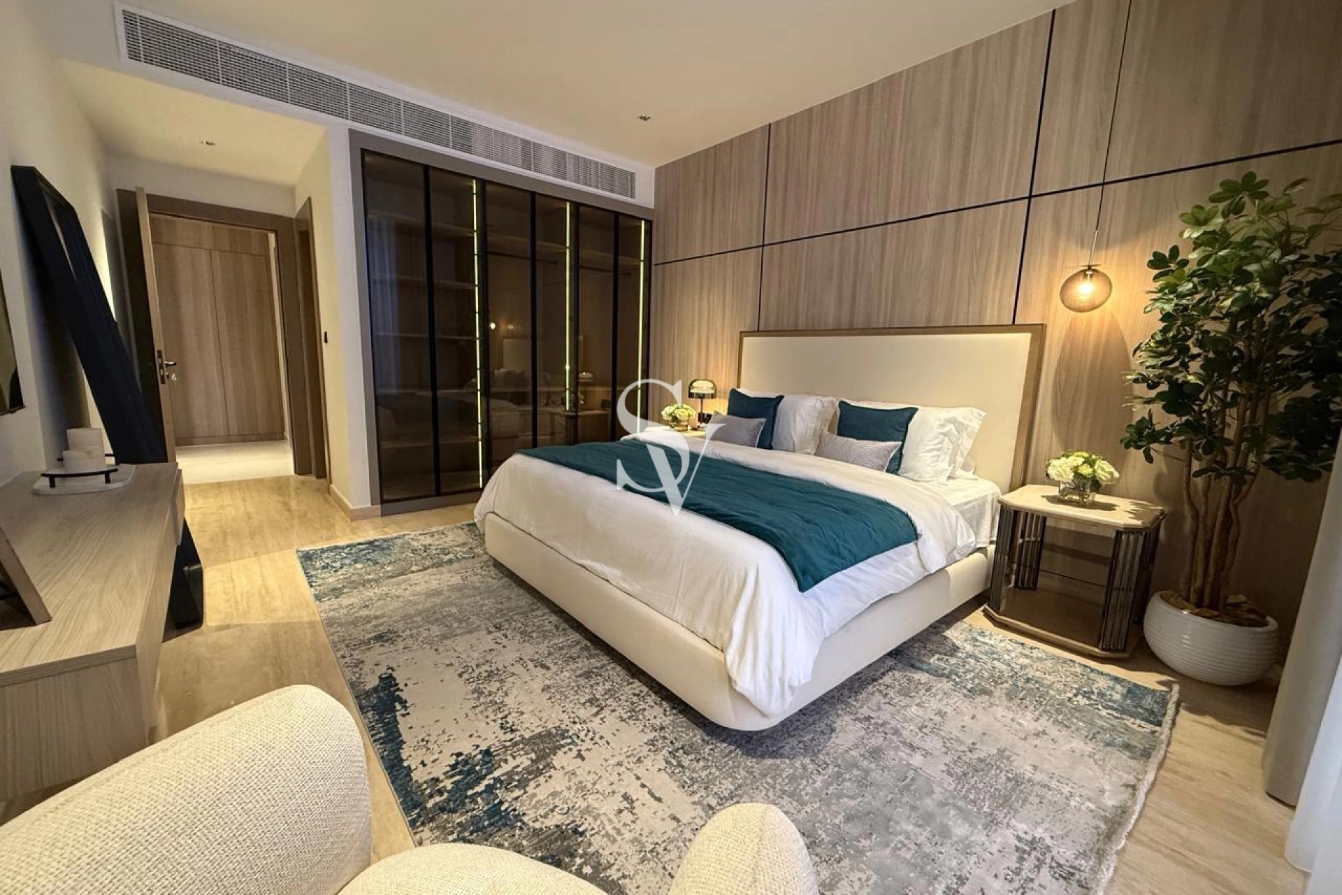 Study Room | 30% in 3 Years 70% on Handover | ROE