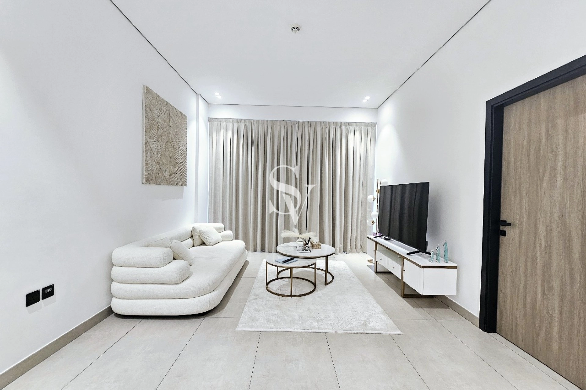 White Goods | Laundry | Spacious | MultipleChqs