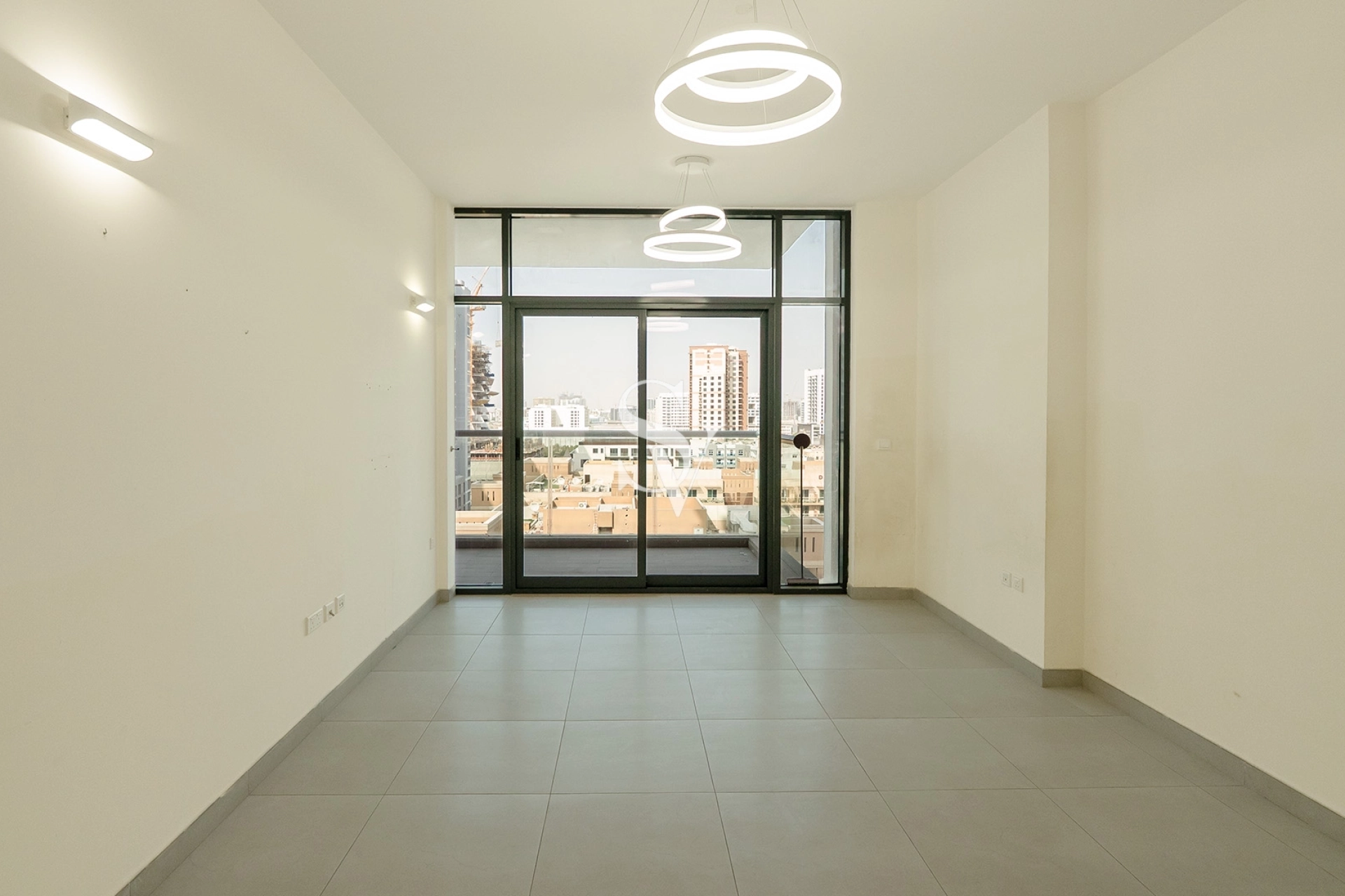 Spacious | Skyline View | High Floor