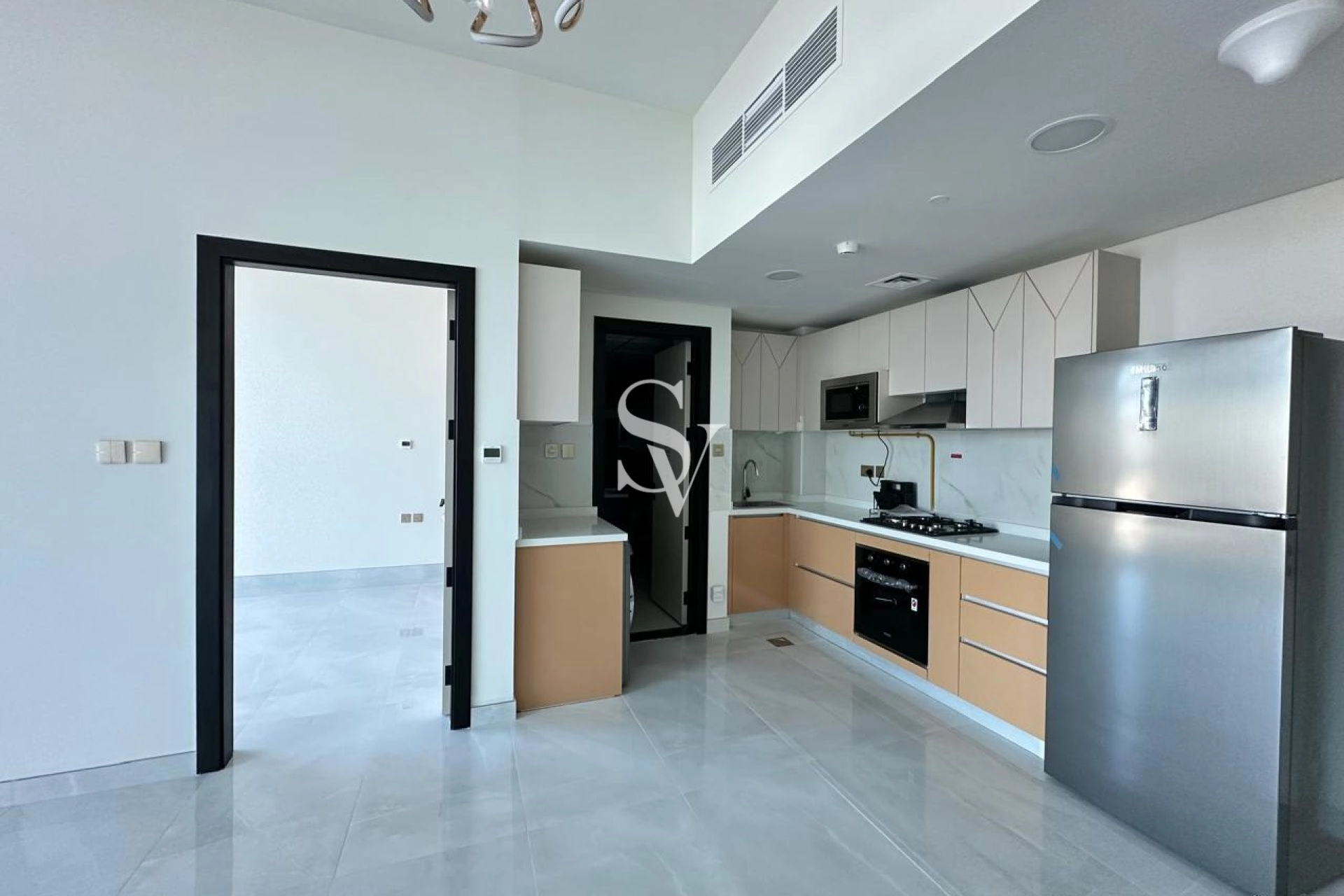 Brand New | High Floor | Miracle Garden View