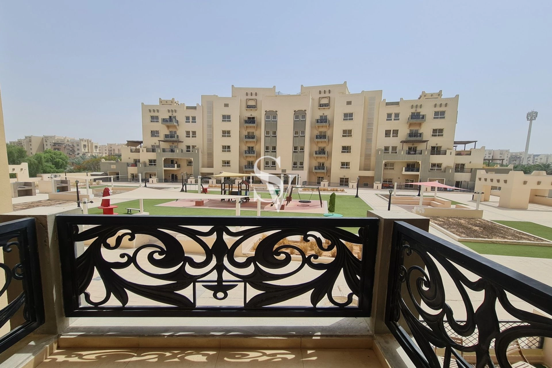 High Floor | Vacant | Close to Supermarket