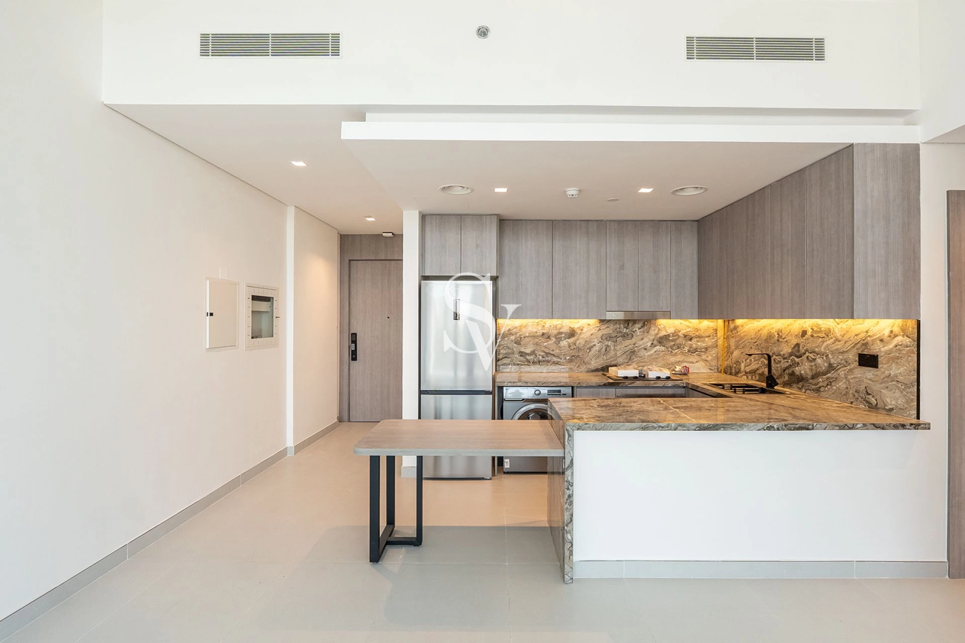 Ready to Move | Semi Furnished | Front View