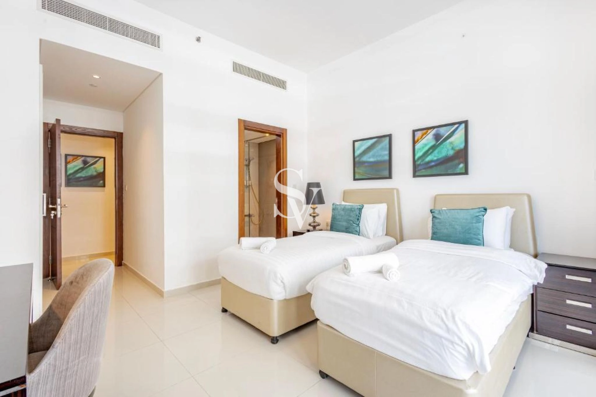 Golf View | Fully Furnished | High Floor | Vacant