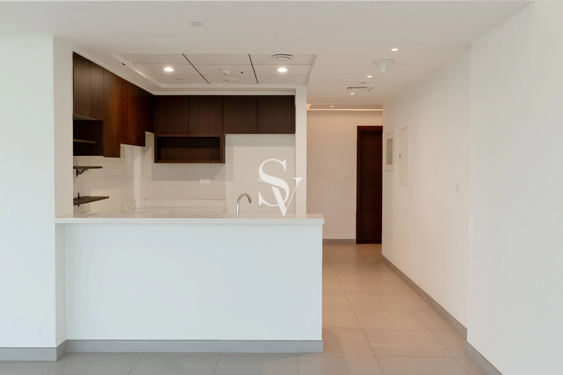 Ready to Move  | Near Metro | Sheikh Zayed Views