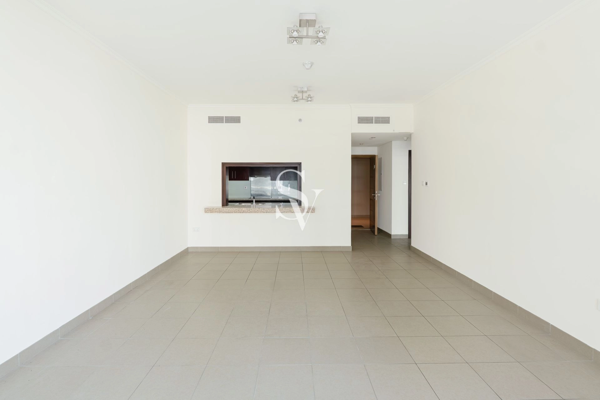 Huge Spacious Layout | Chiller Free | White Goods