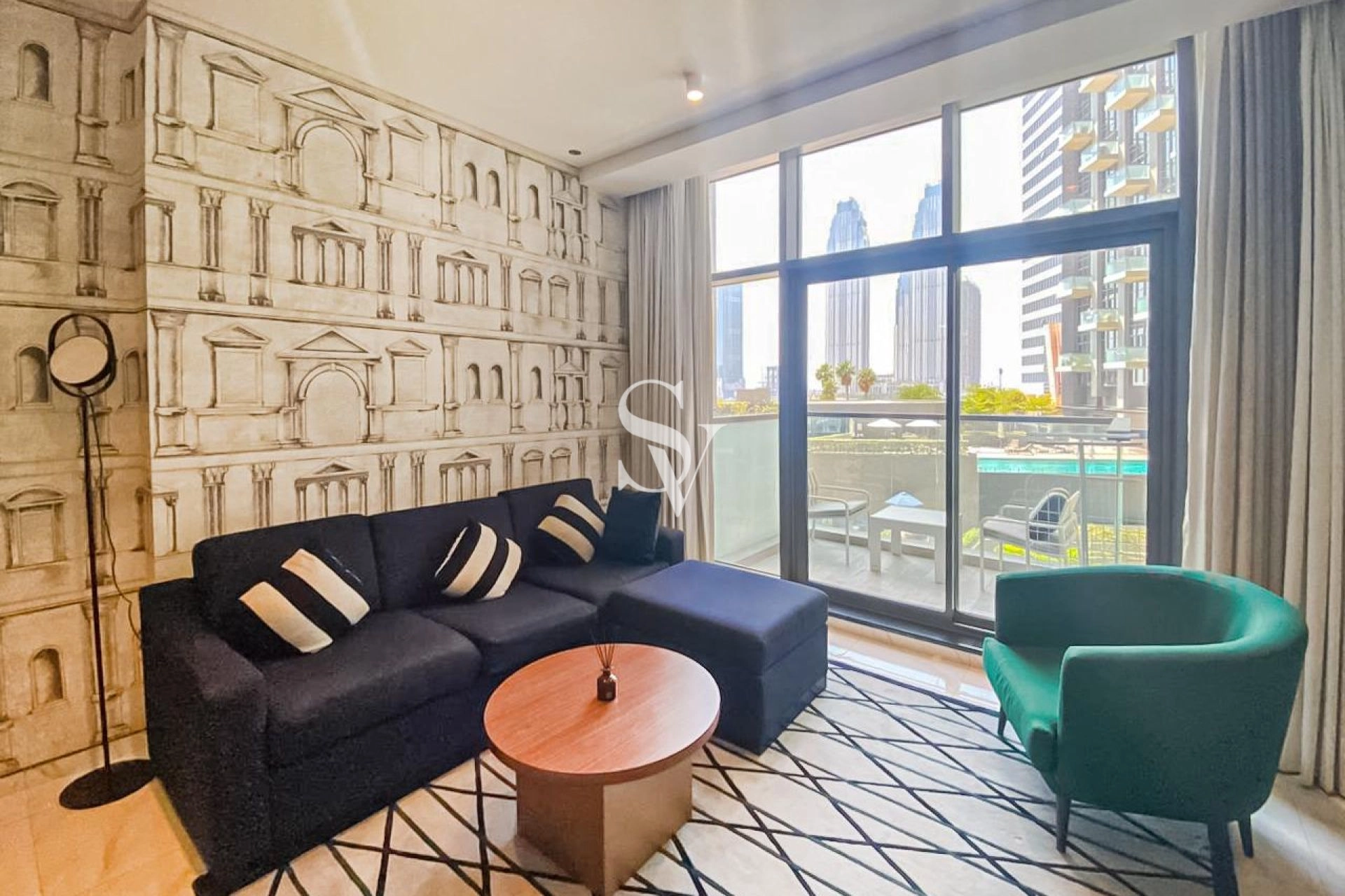 FULLY FURNISHED | LUXURIOUS | PRIME LOCATION