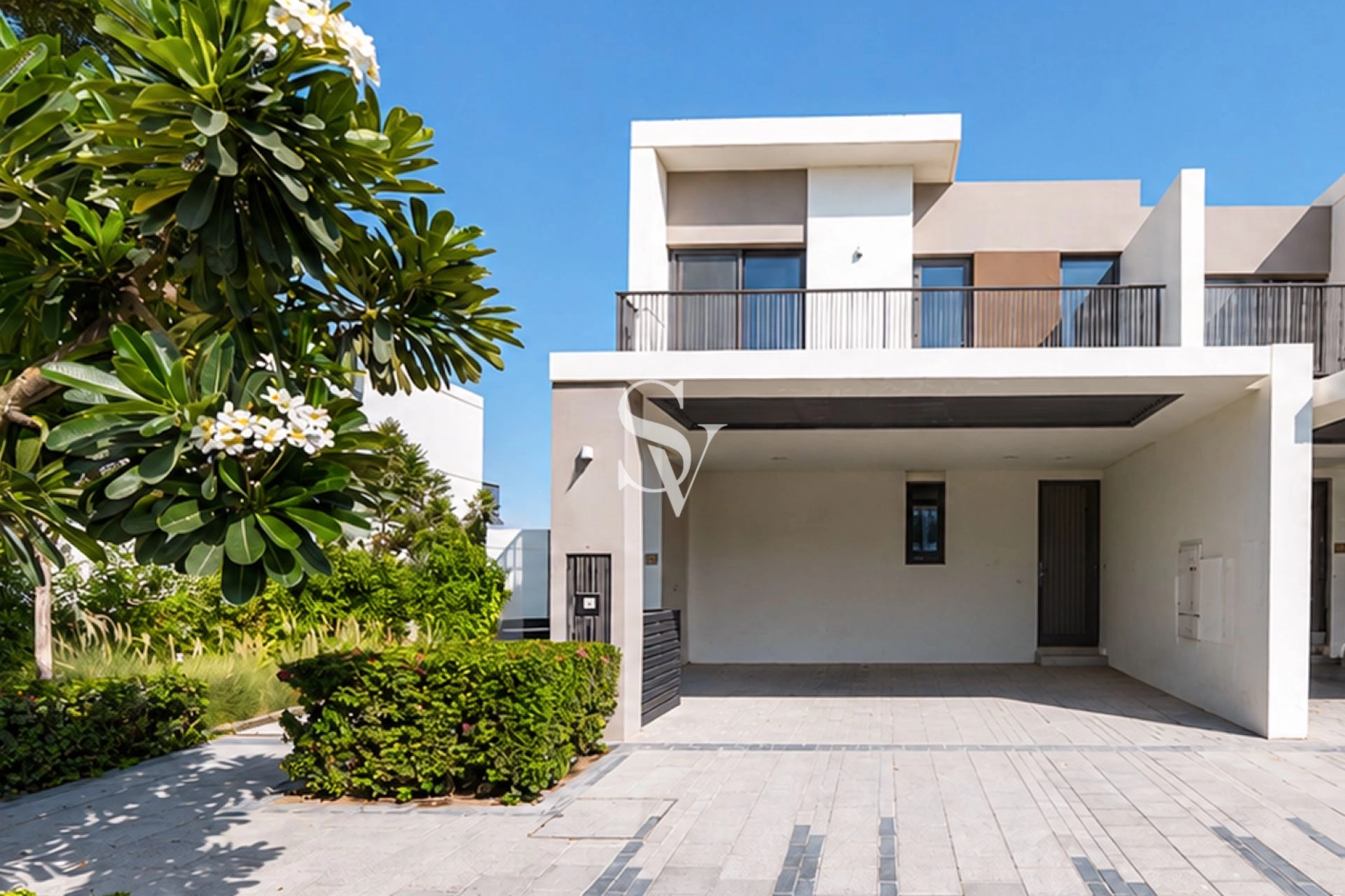 Corner Unit |  Vacant |  4 BR + Maids