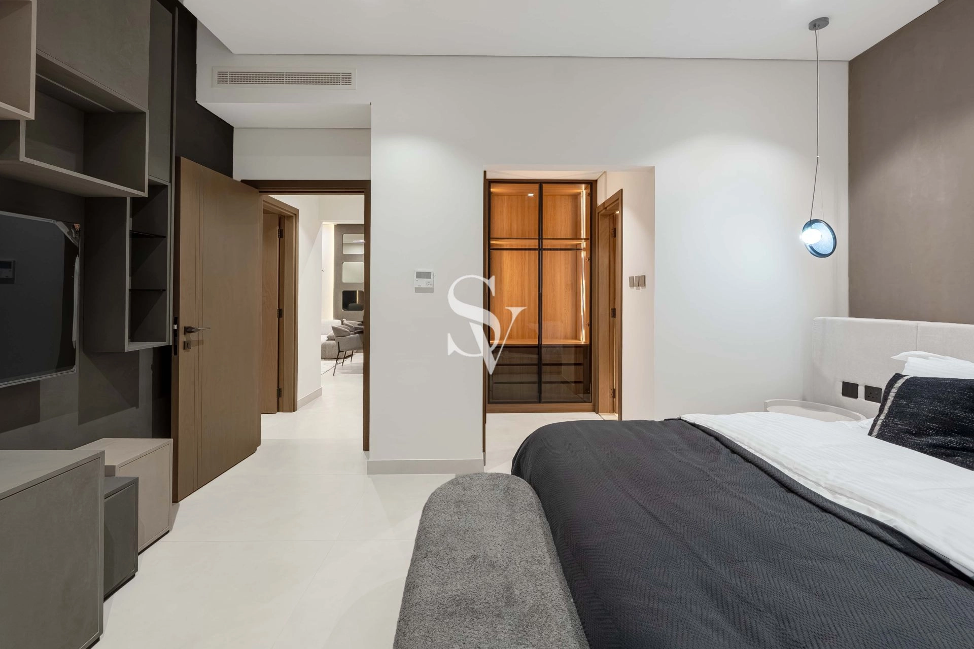 Furnished interiors |20/80 Payment Plan| Spacious