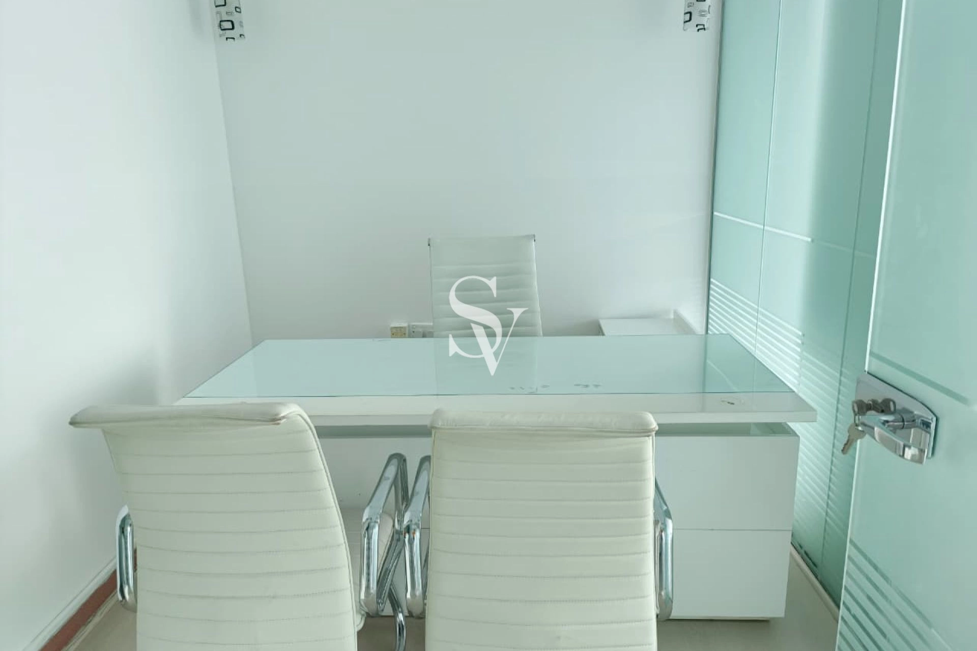 Furnished | Near Metro | Wet Pantry