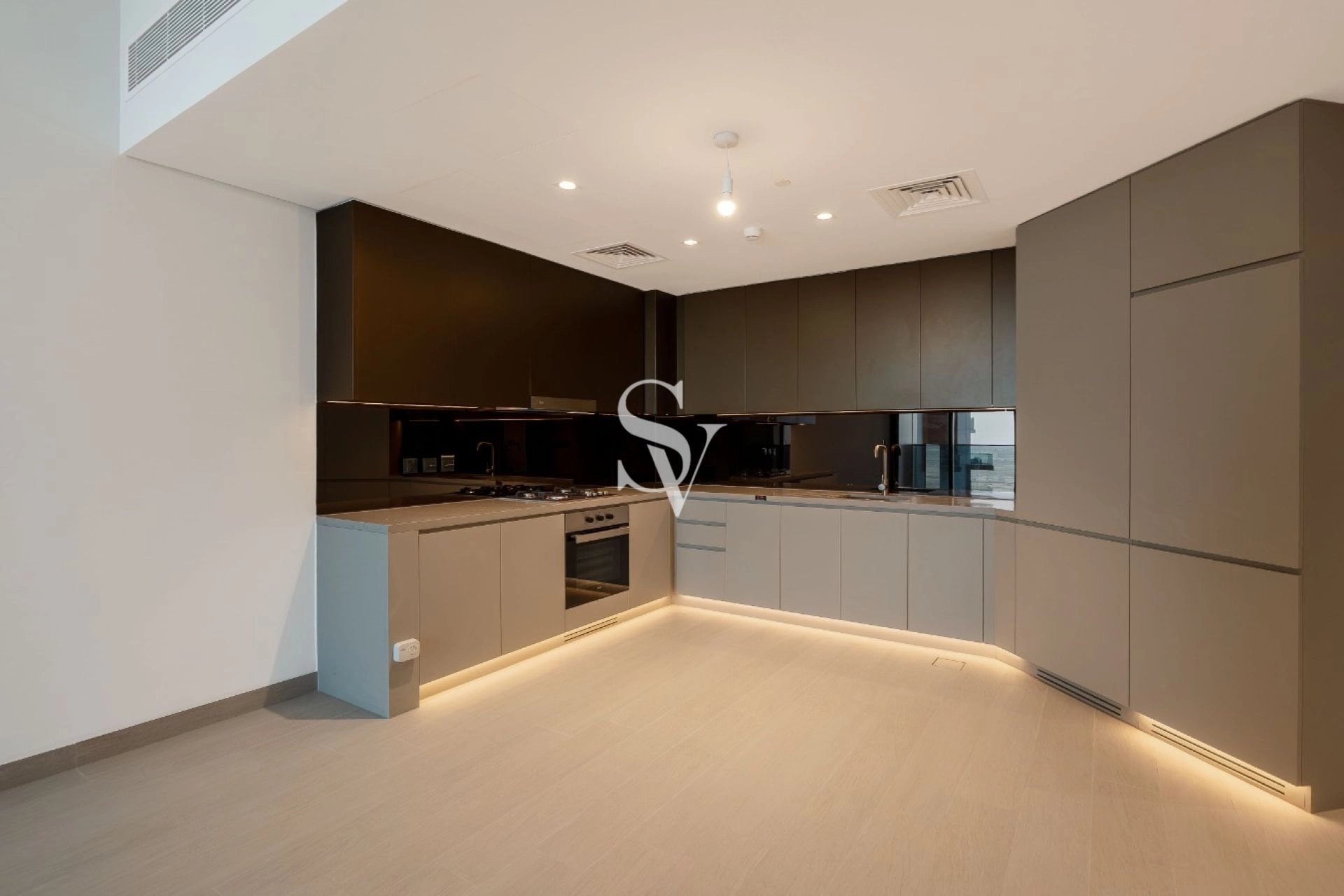 Above 13th Floor | MBR City View | Brand New