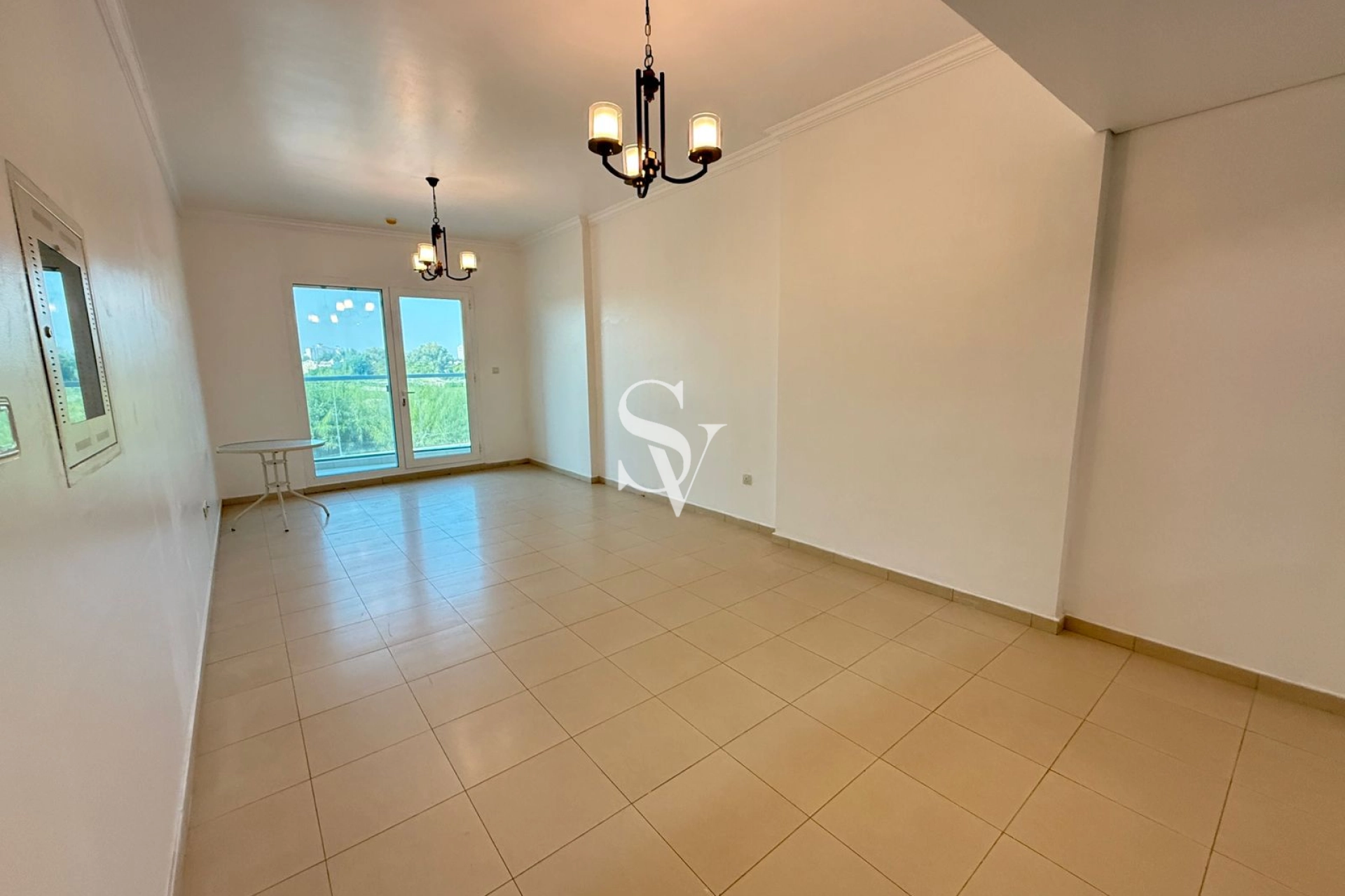 Spacious Apartment| Golf Course View| High ROI