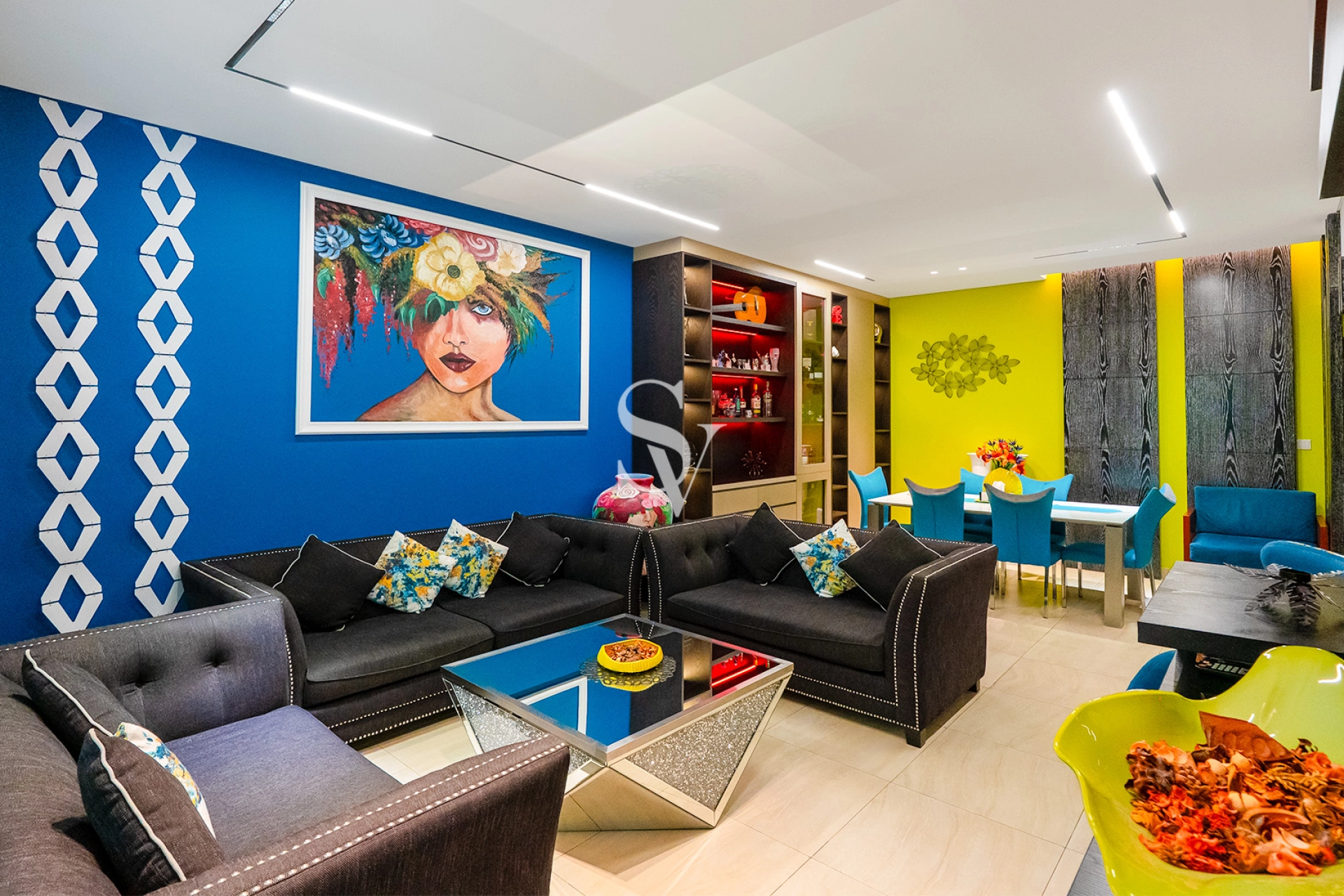 Ultra-Luxury 2BR + Maid | 2 Parking |