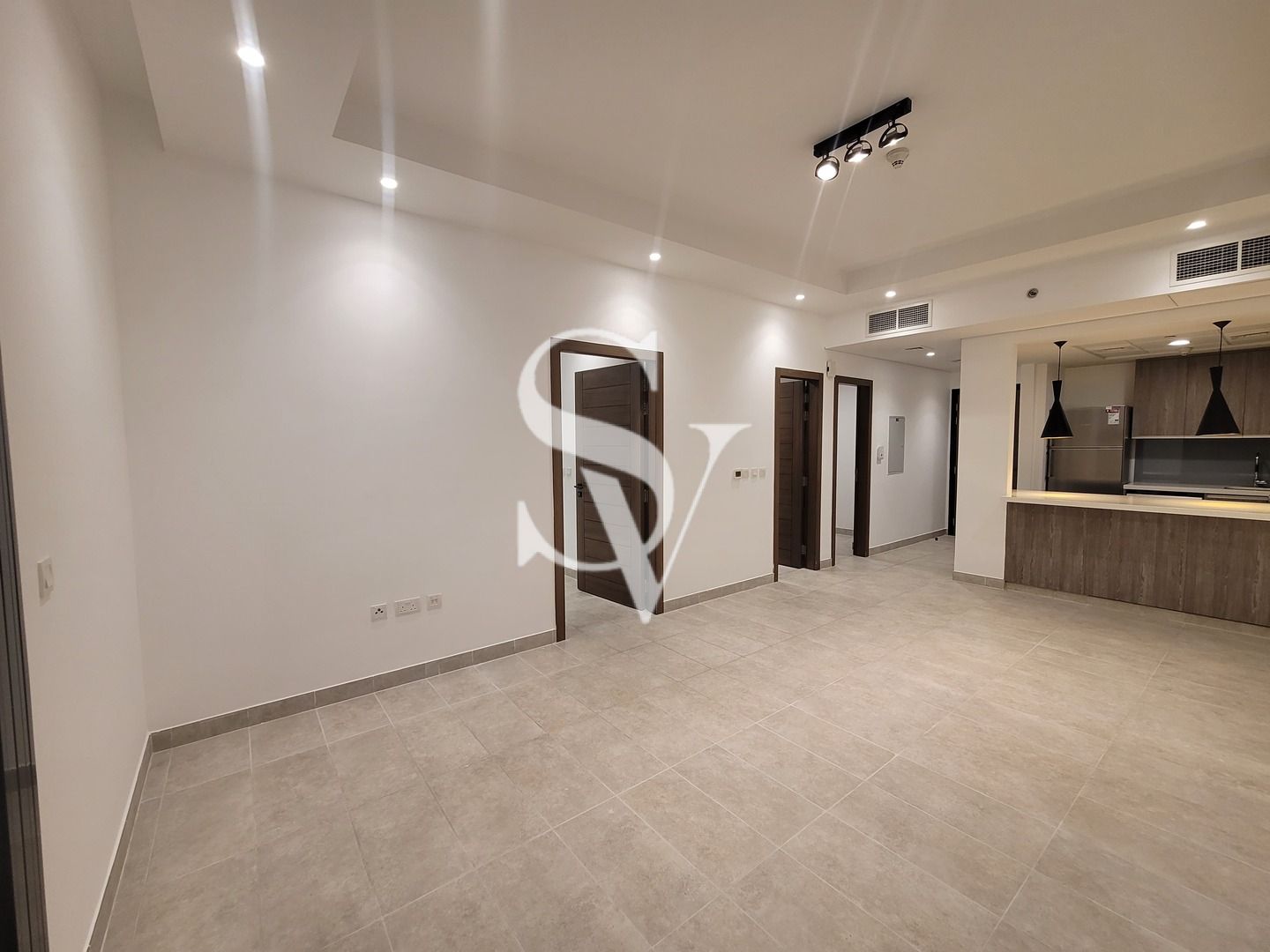 White Goods | Maids | Low Floor | Dish washer