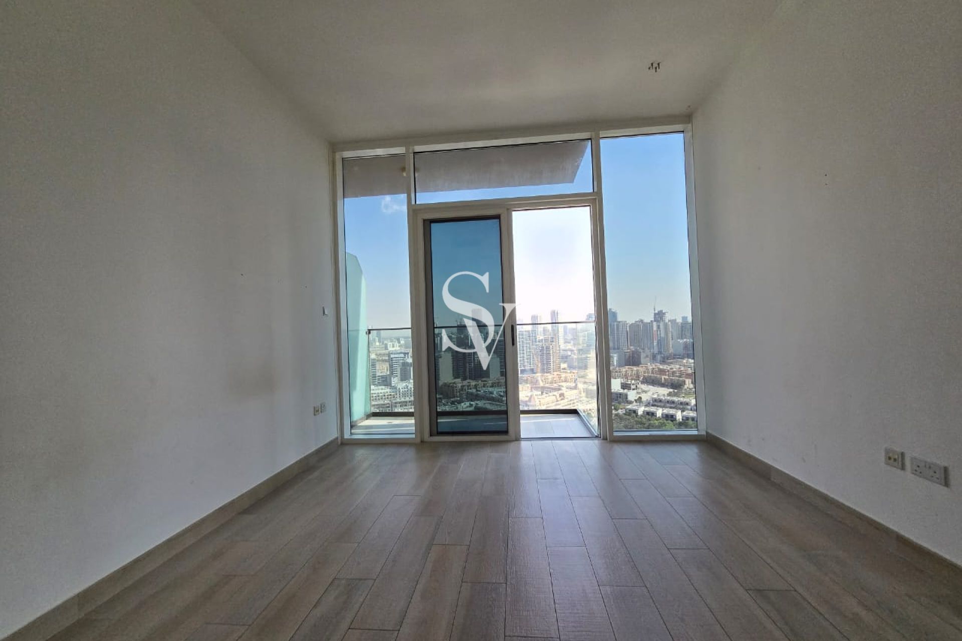 High Floor | Pool View | Near Exit | Near Mall