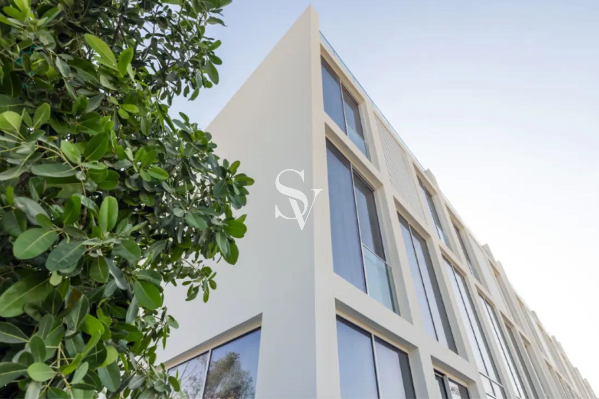 Ready to Move | 4BR with Sky Pool | Near to Lagoon