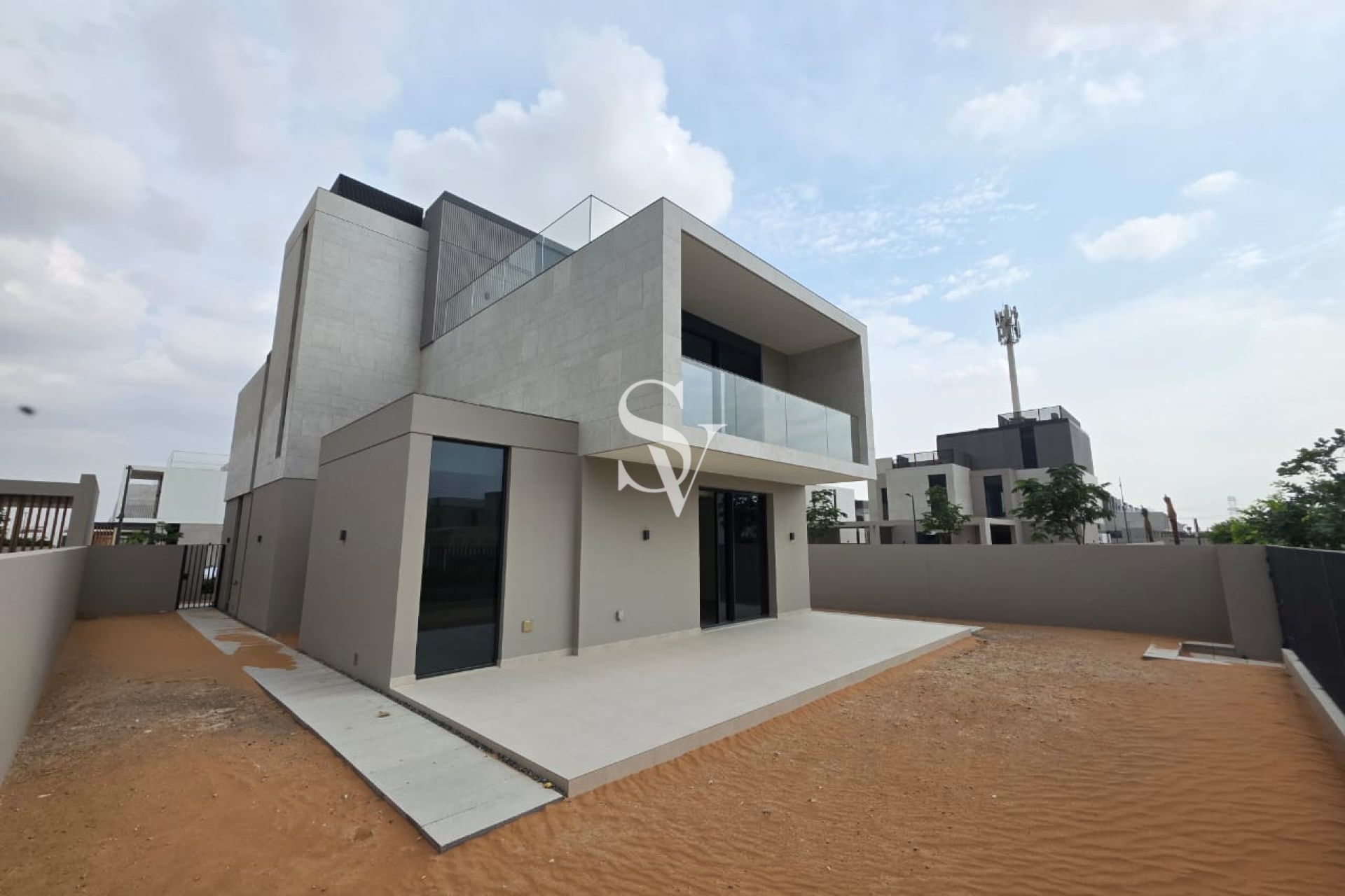 Standalone 4BR Villa-Brand New-Elie Saab Finish