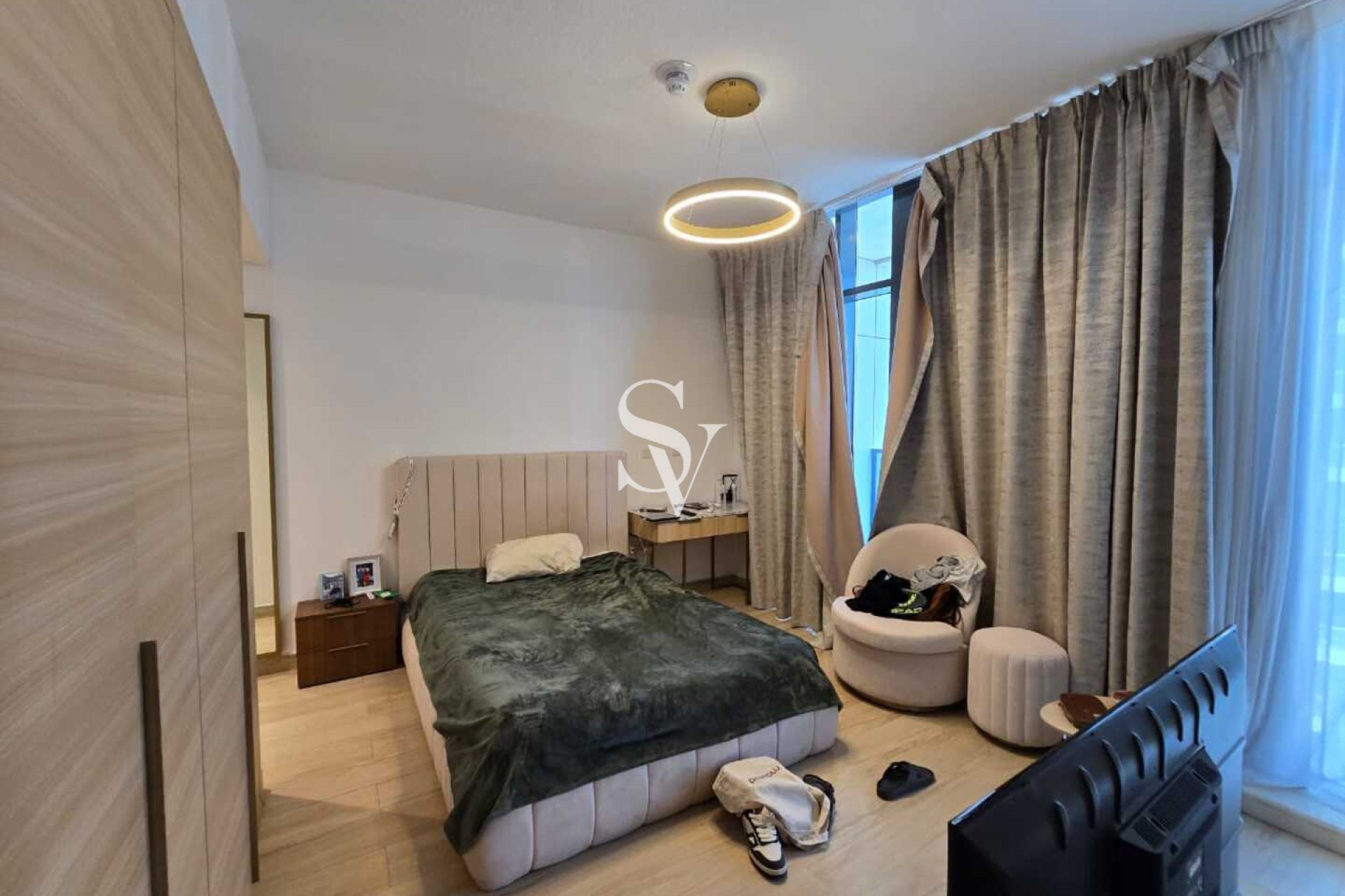 Multiple Cheqqs| Furnished| Near Mall |High Floor