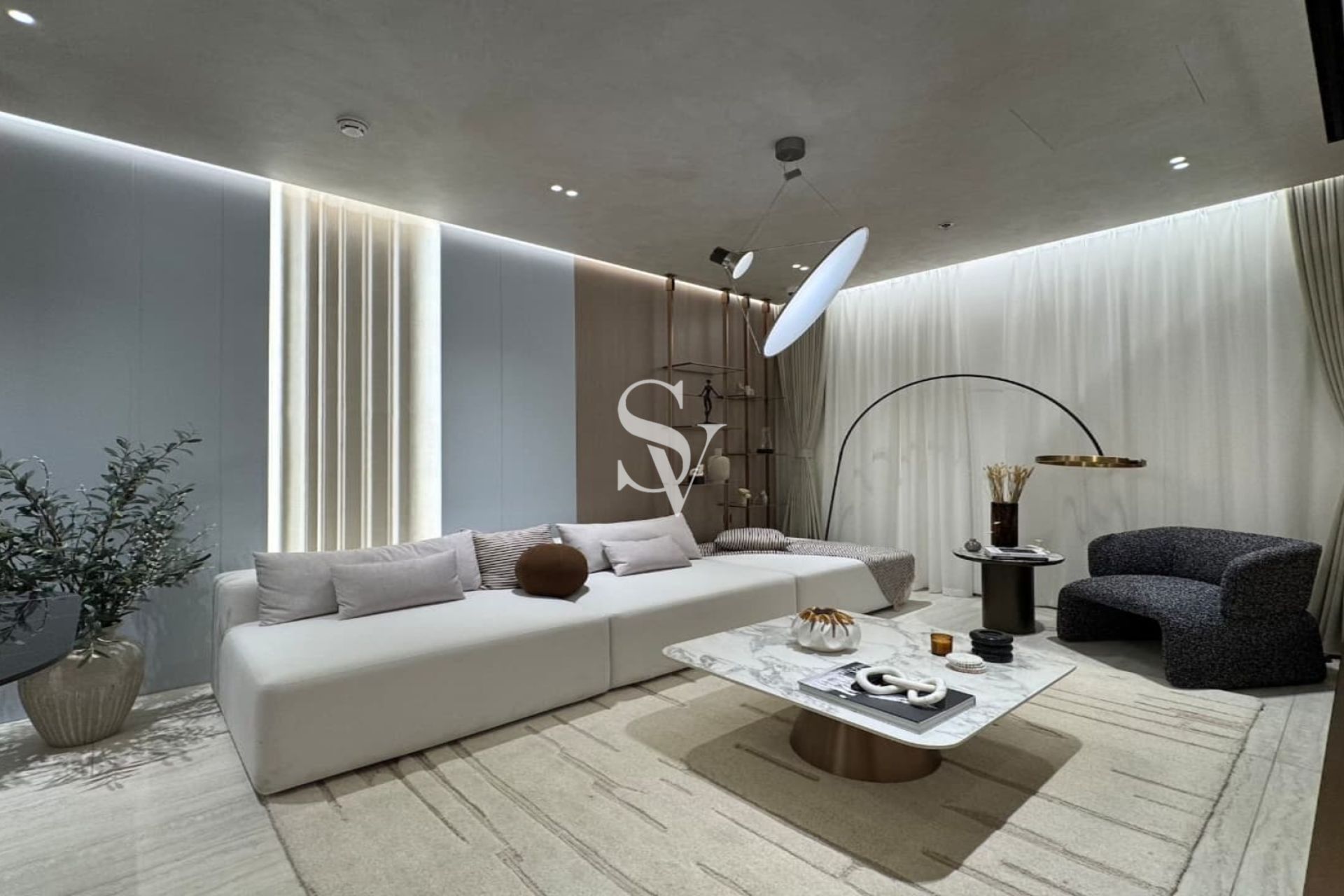 Modern Studio | 5% for Booking | Community View