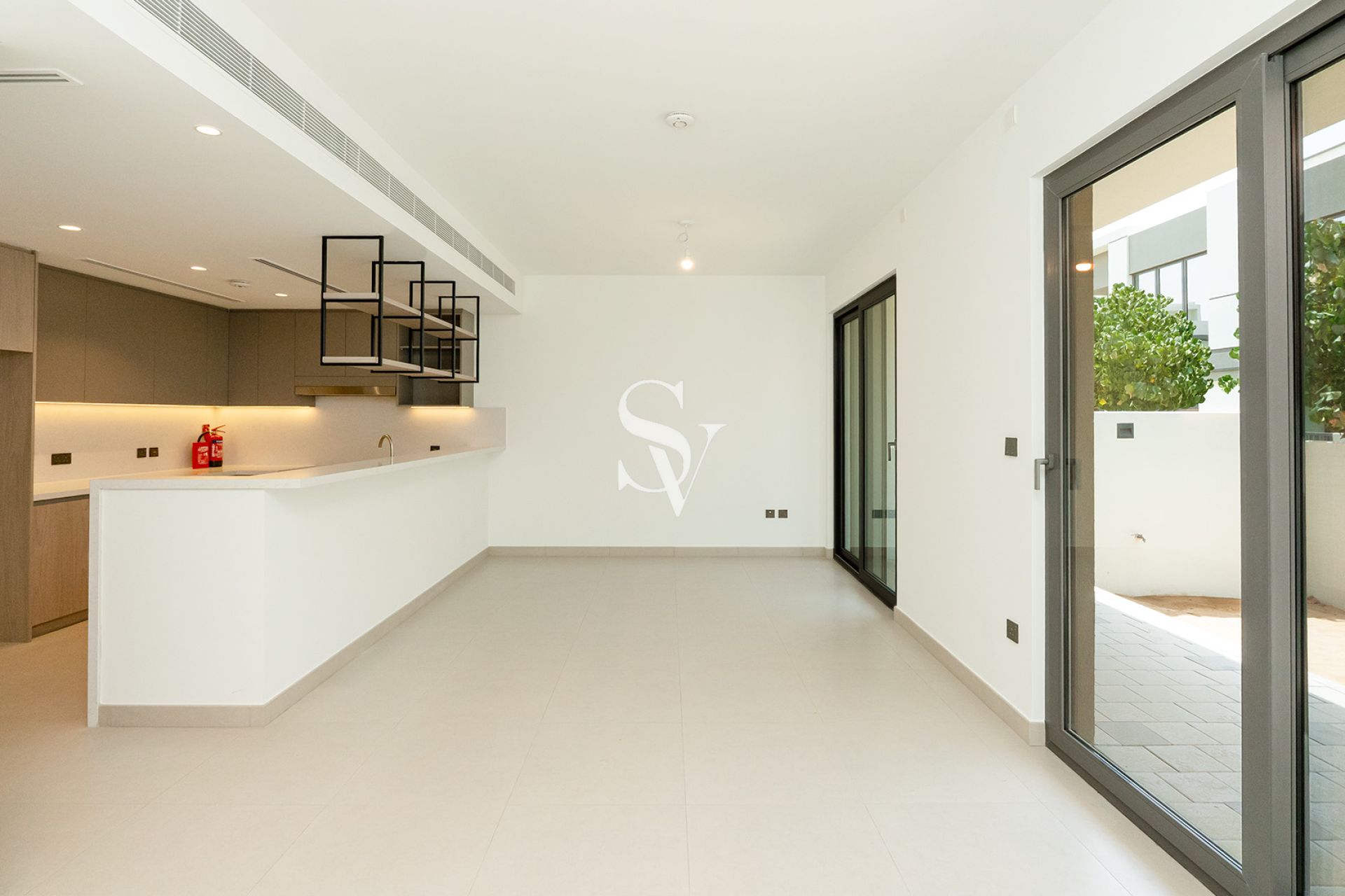 Brand New | Single Row | Close to Pool And Park