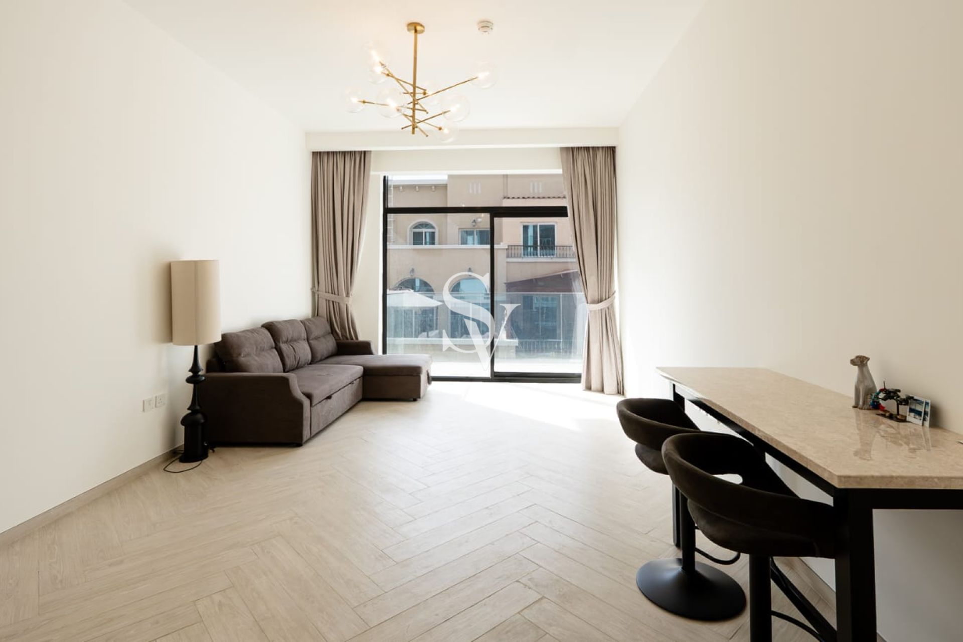 Vacant | Low Floor | White Goods | Chiller Free