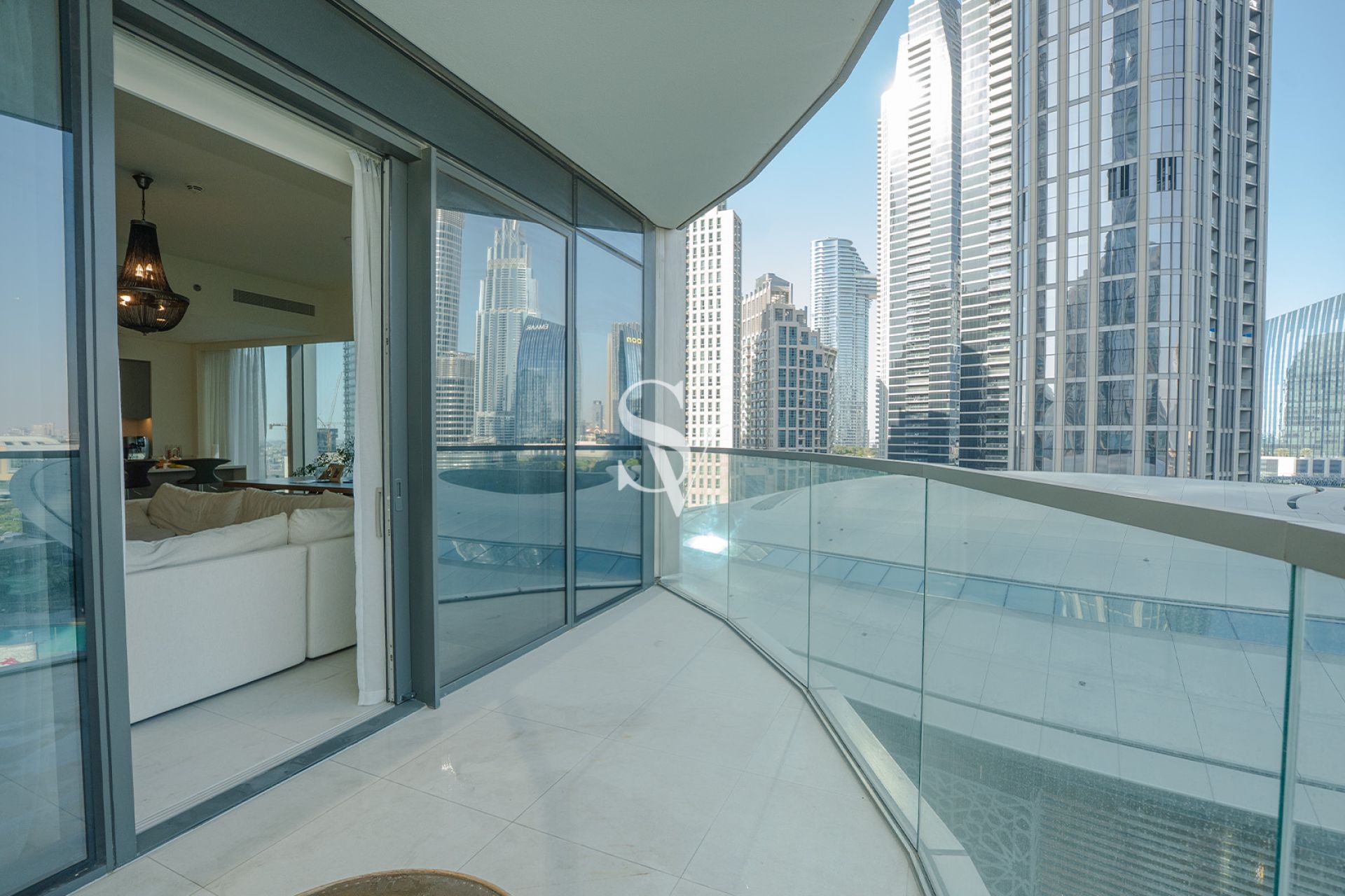 FULL BURJ KHALIFA FOUNTAIN VIEW | PREMIUM FURNISH