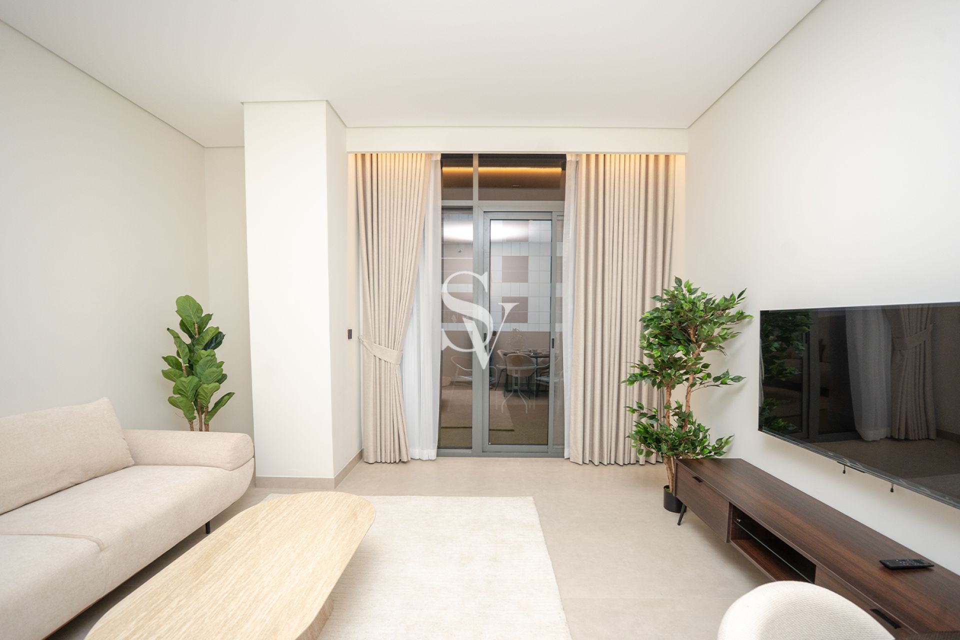 Brand New | Furnished | Large Layout | Vacant