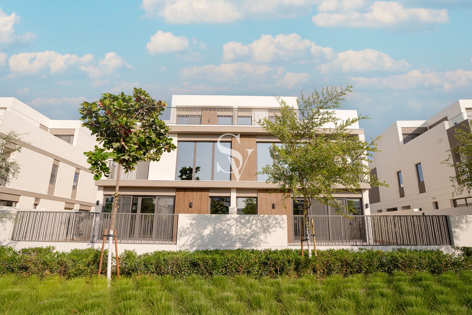 Twin Villa |Closed Kitchen |Opp Pool |Landscaped