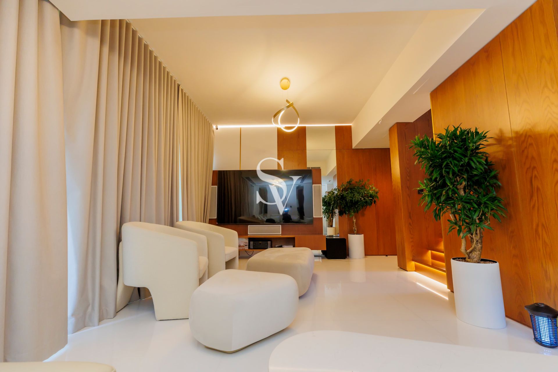 Upgraded | Furnished | Imported Marble | Park View