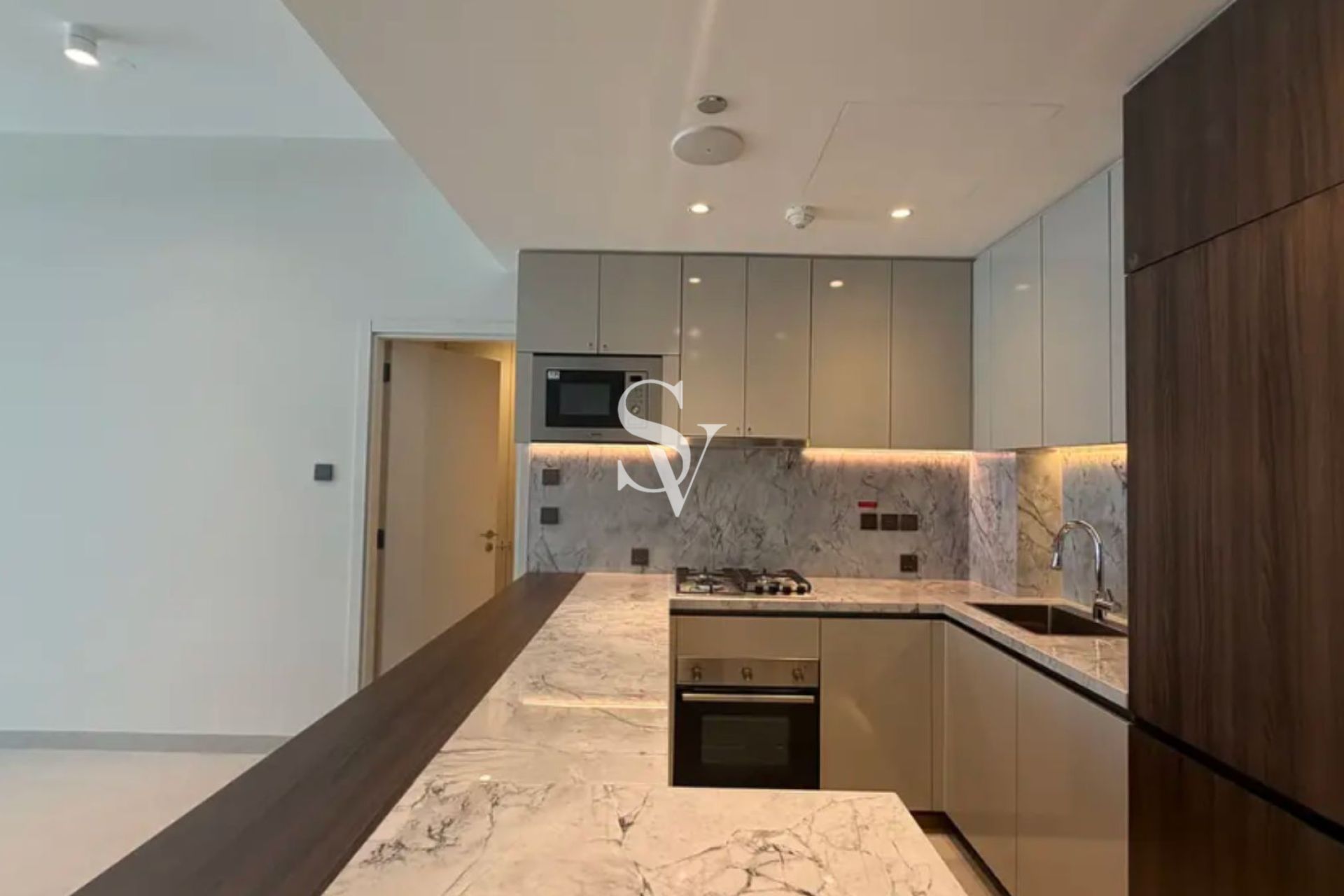 Brand New 1 Bedroom | Vacant | Stonehenge