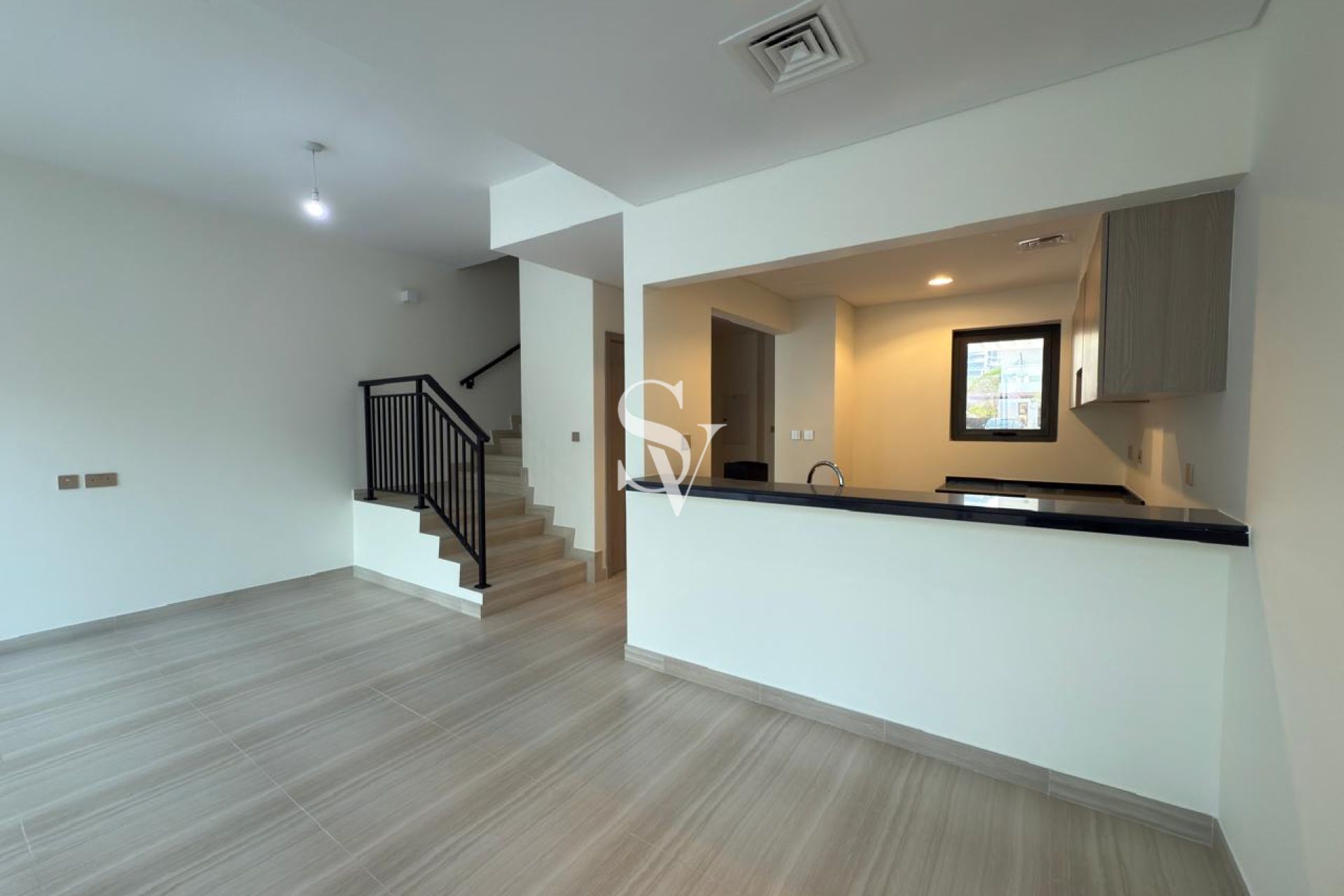 Park View | Middle Unit | Ready to Move