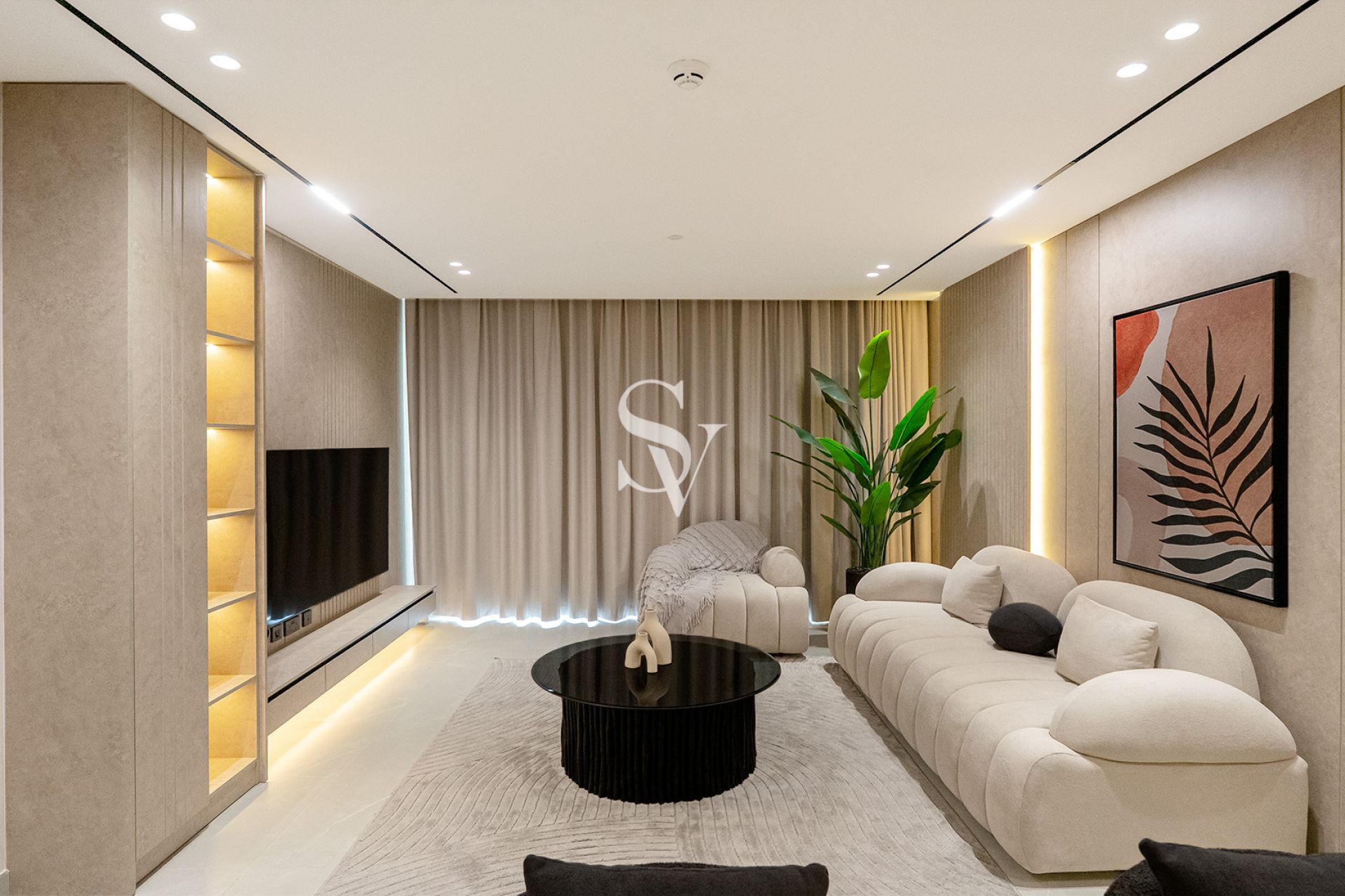 Resale | High Floor | White Goods | Closed Kitchen