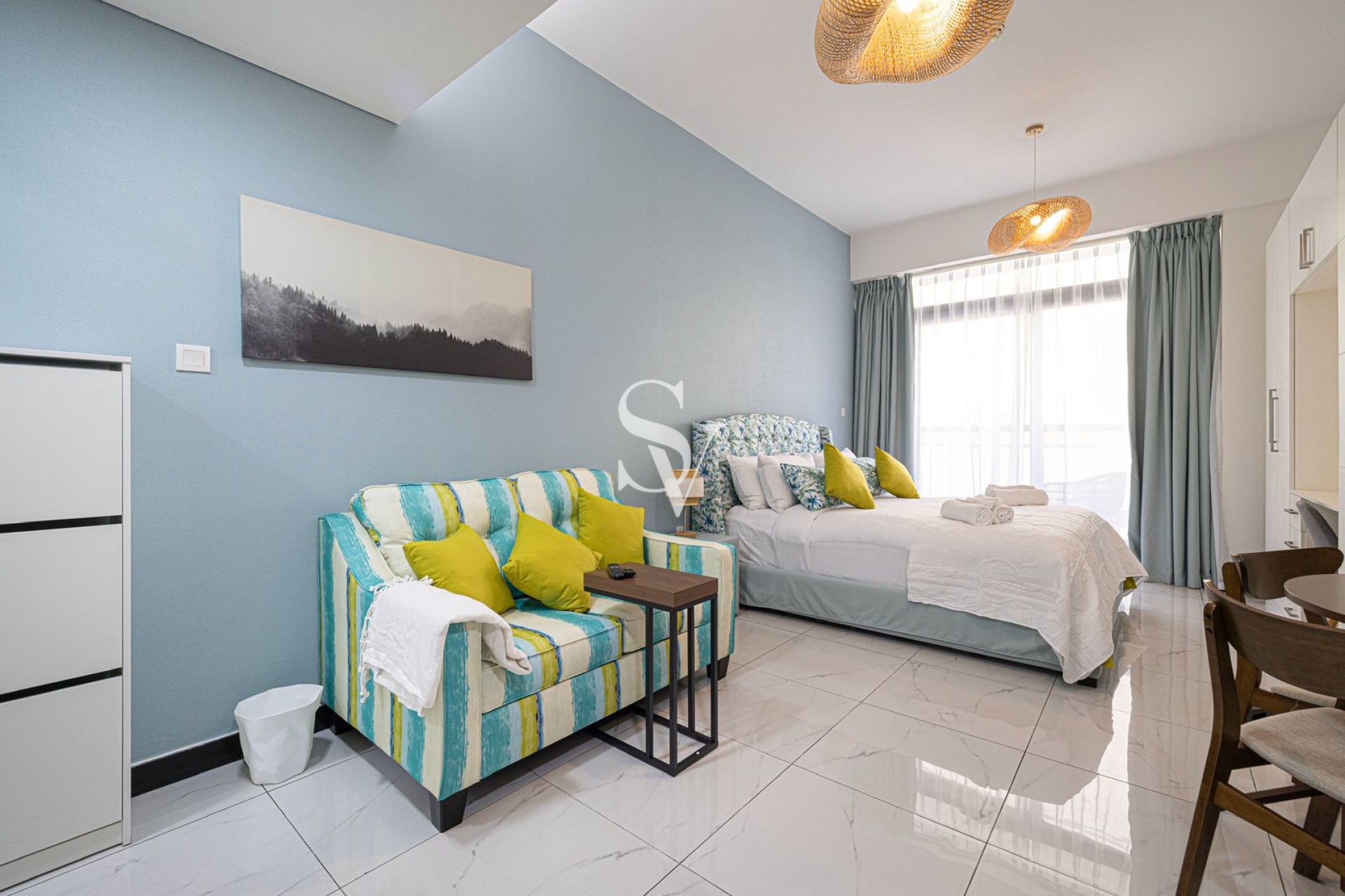 Furnished | Chiller Free | Near Mall | Near Exit