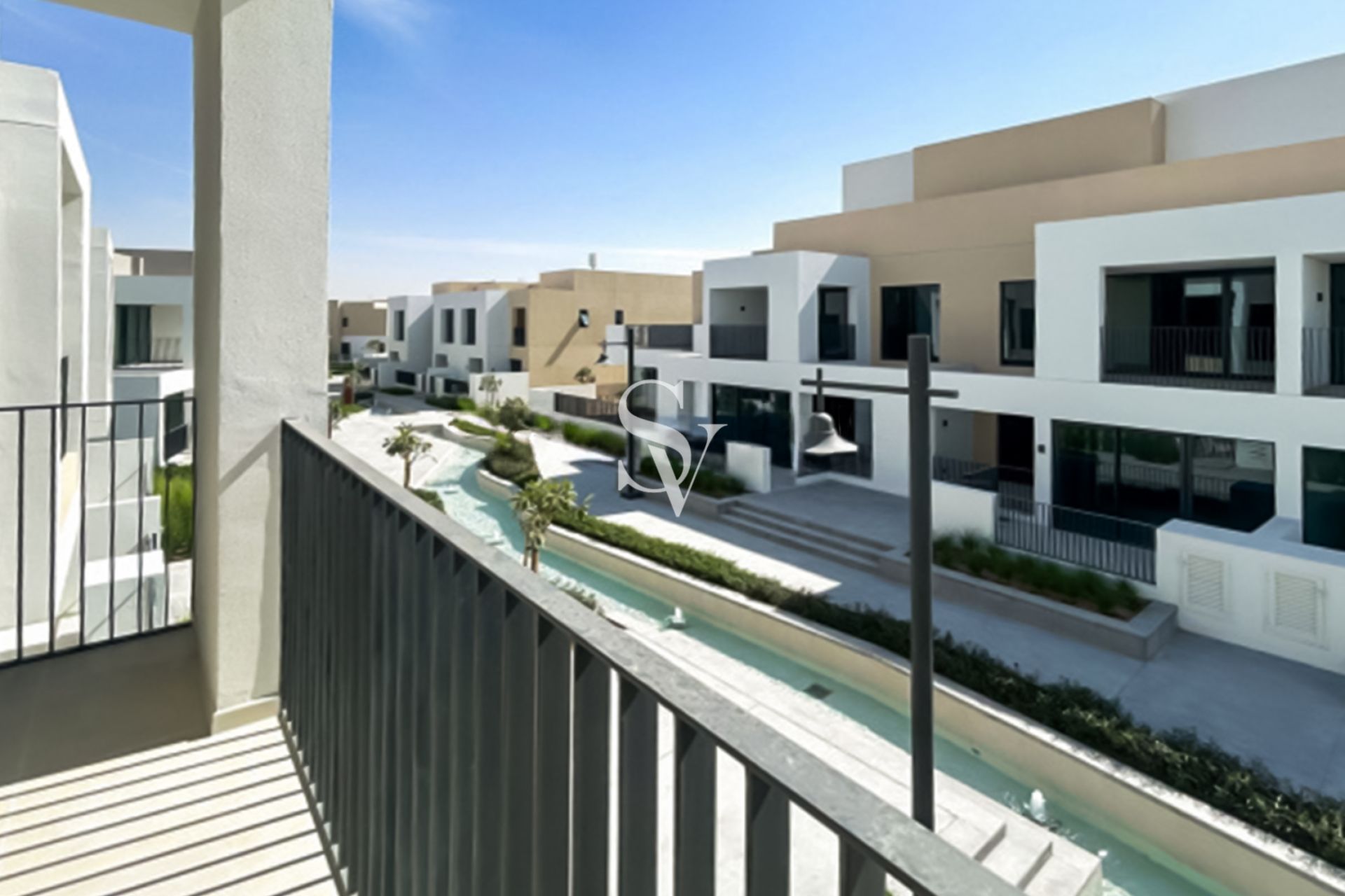 Immediately Available | Maid's Room | Mid Unit