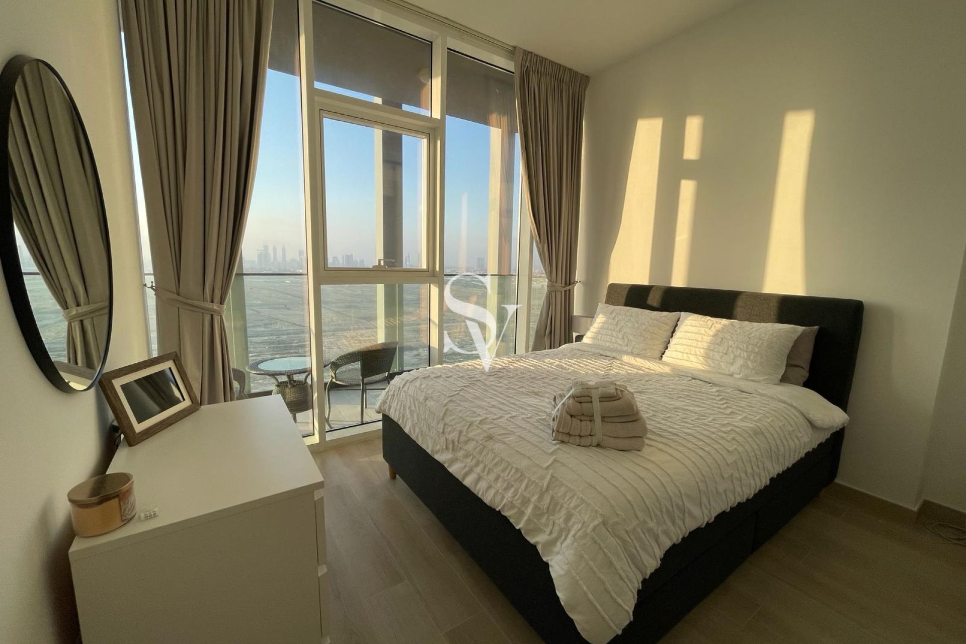 Fully Furnished | High Floor | Skyline View