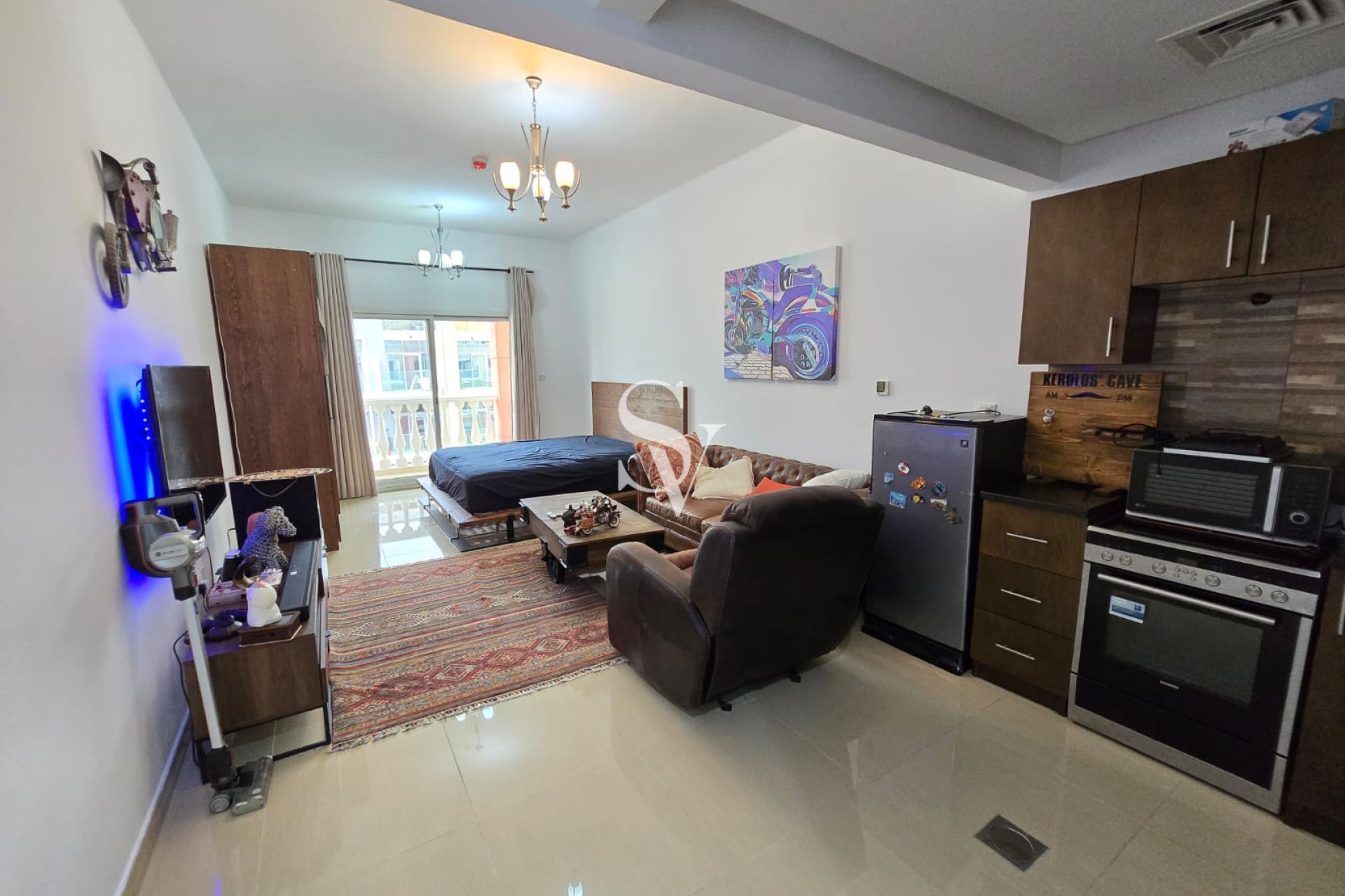 Furnished | Chiller Free | Near Exit | Mid Floor