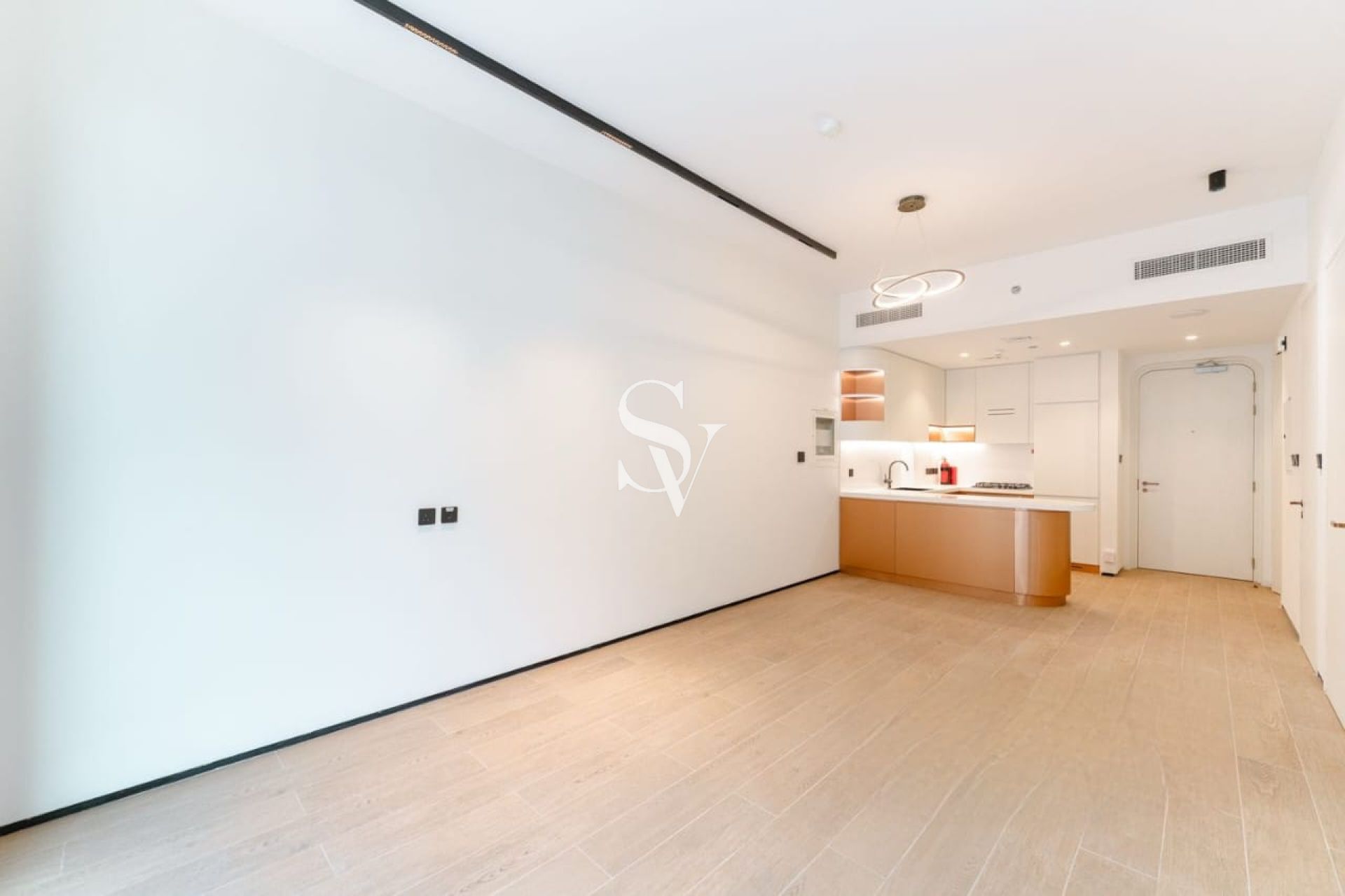 1BR | Brand New | White Goods Included