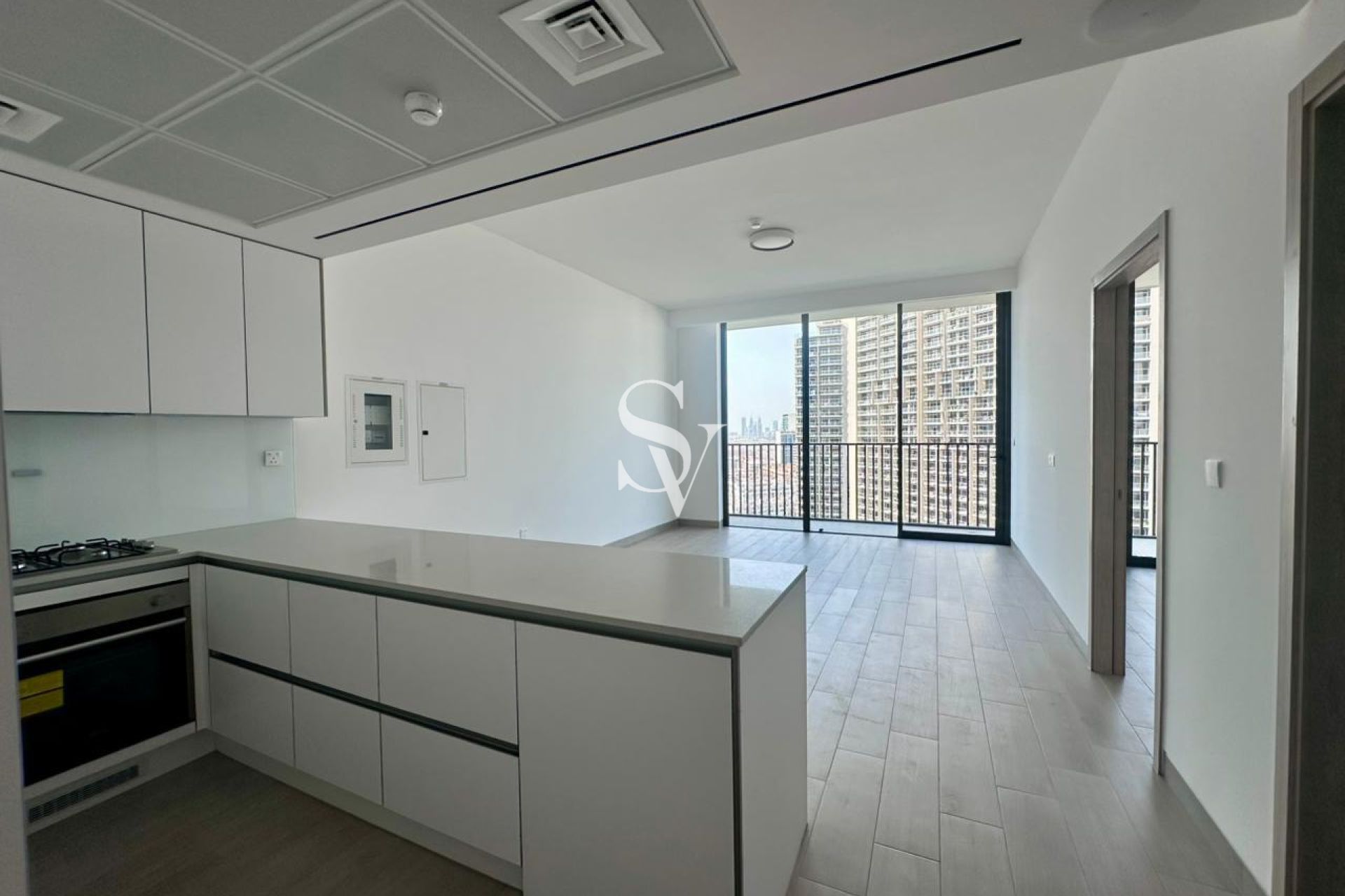 Brand New | Facing Park | Dishwasher | High Floor