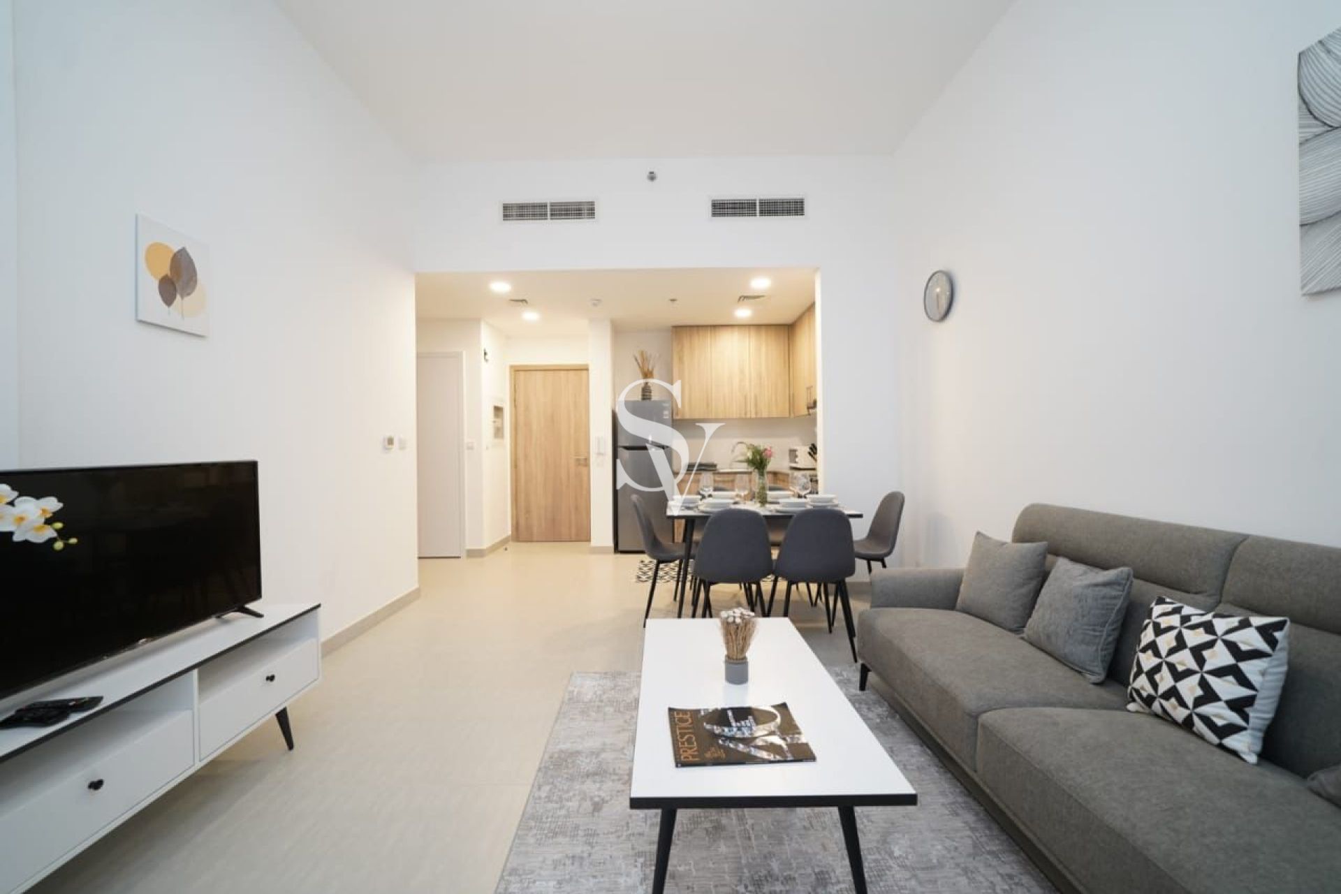 Pool View | Park Views | Furnished | Flexible Chqs