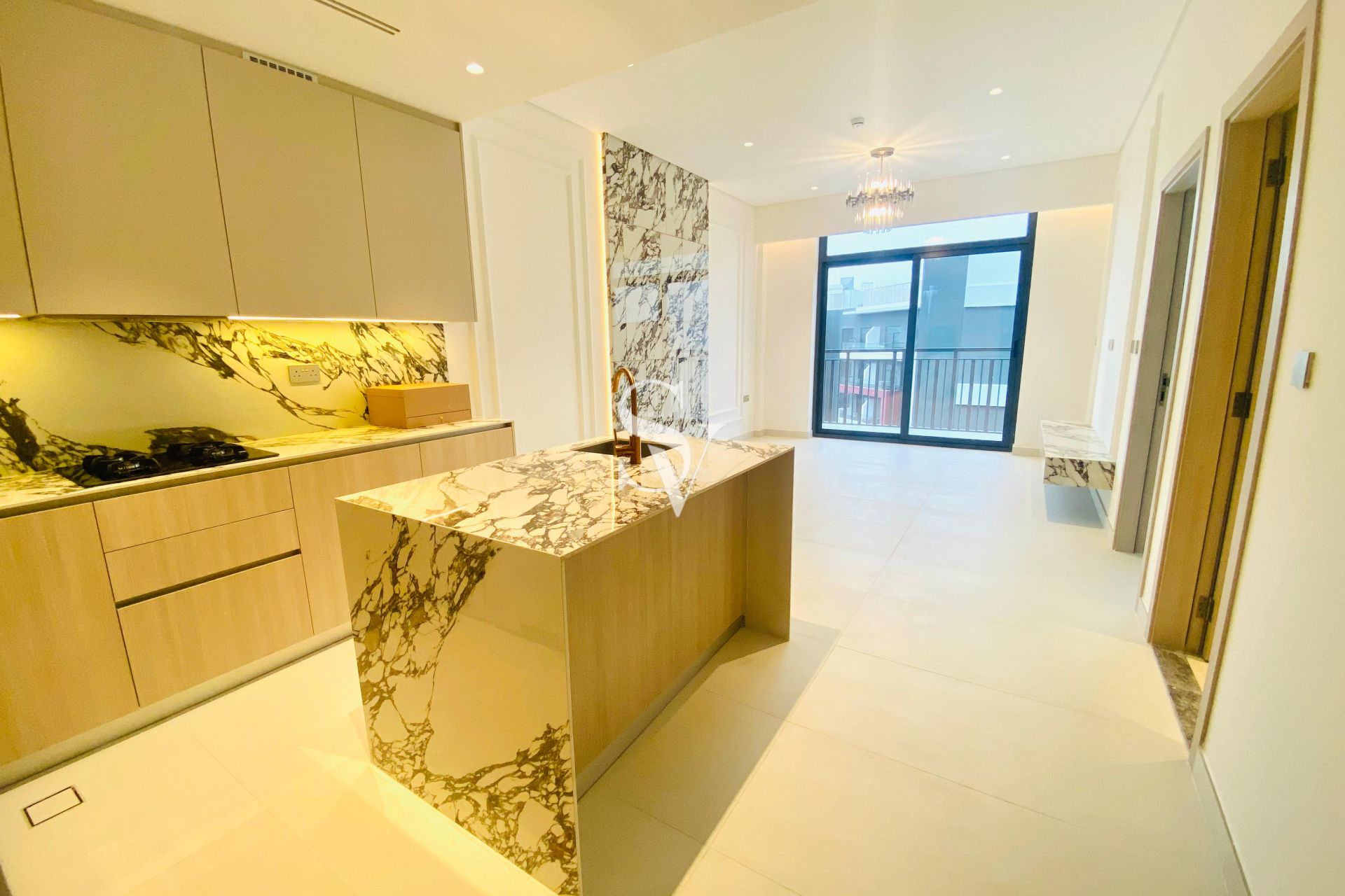 SPACIOUS | SEMI-FURNISHED | SMART HOME