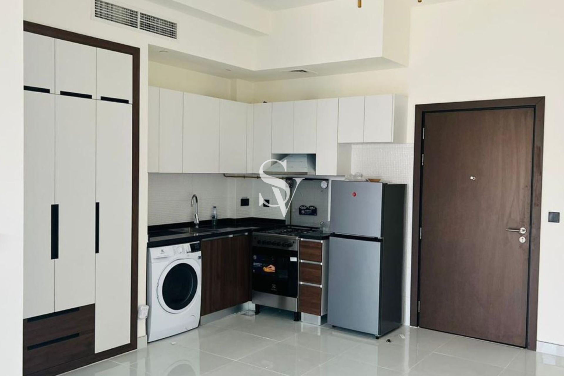 Modern Style | High ROI | Community View