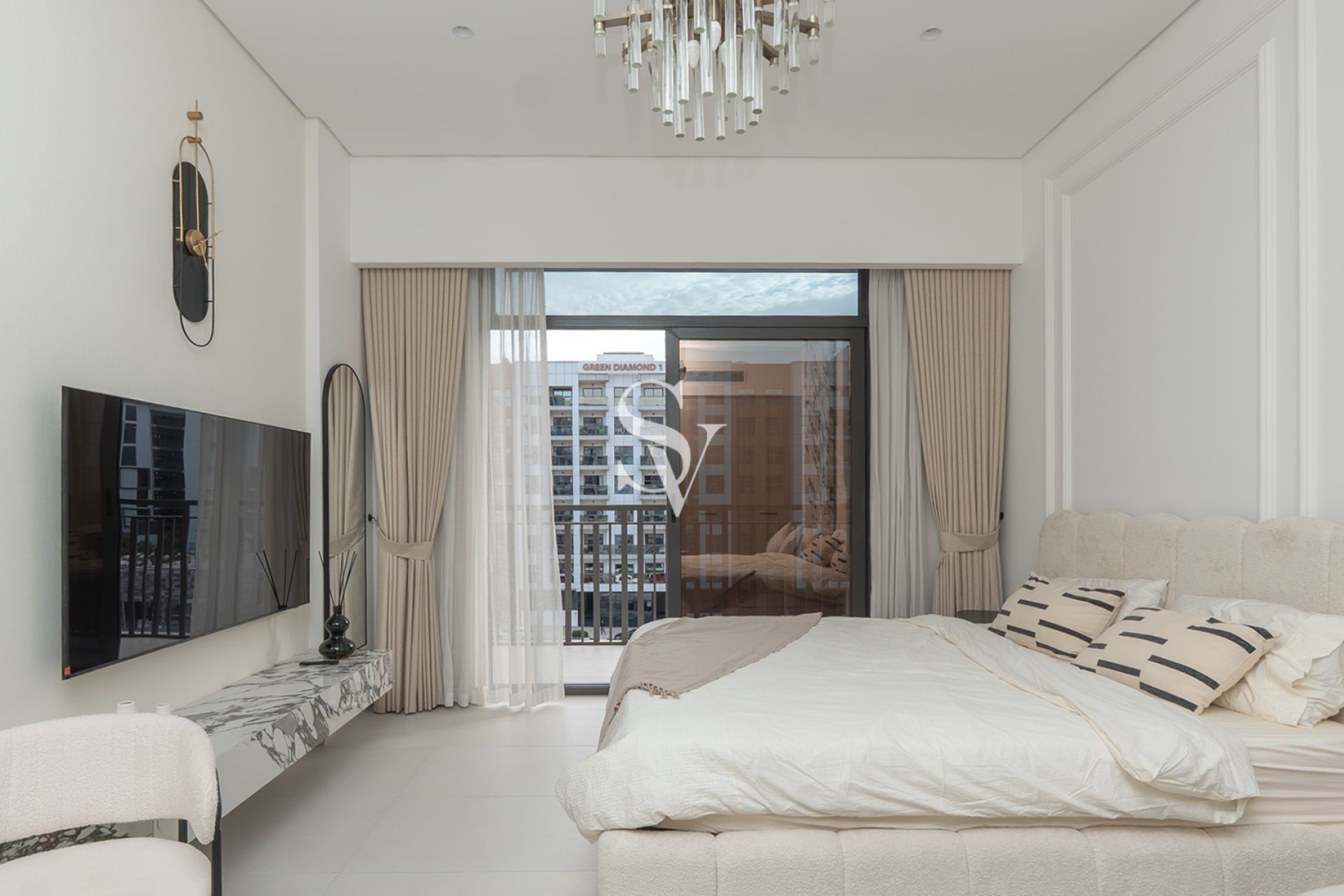 SMART HOME | PARK VIEW | FULLY FURNISHED