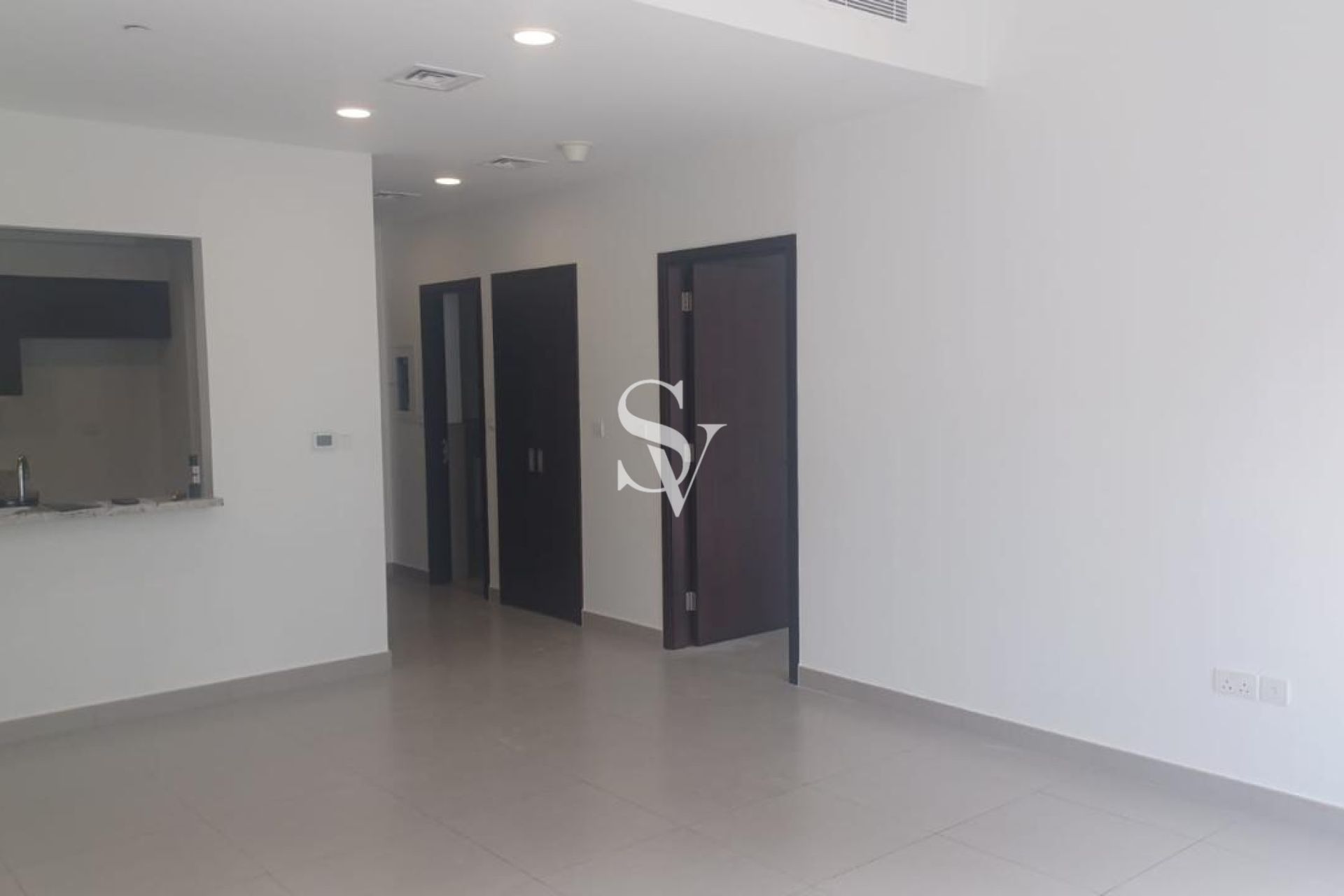 Vacant | Unfurnished | Close to Dubai Mall