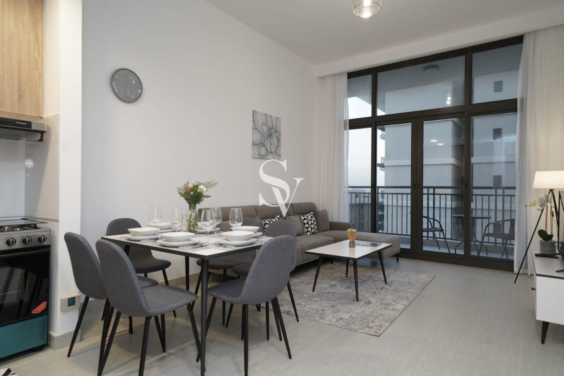 Pool View | Park Views | Furnished | Flexible Chqs