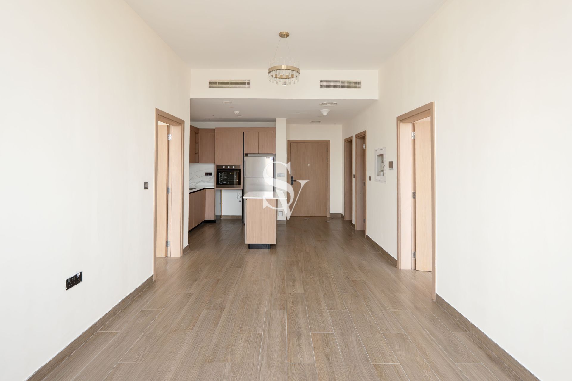 Brand New | White Goods | High floor | Study Room