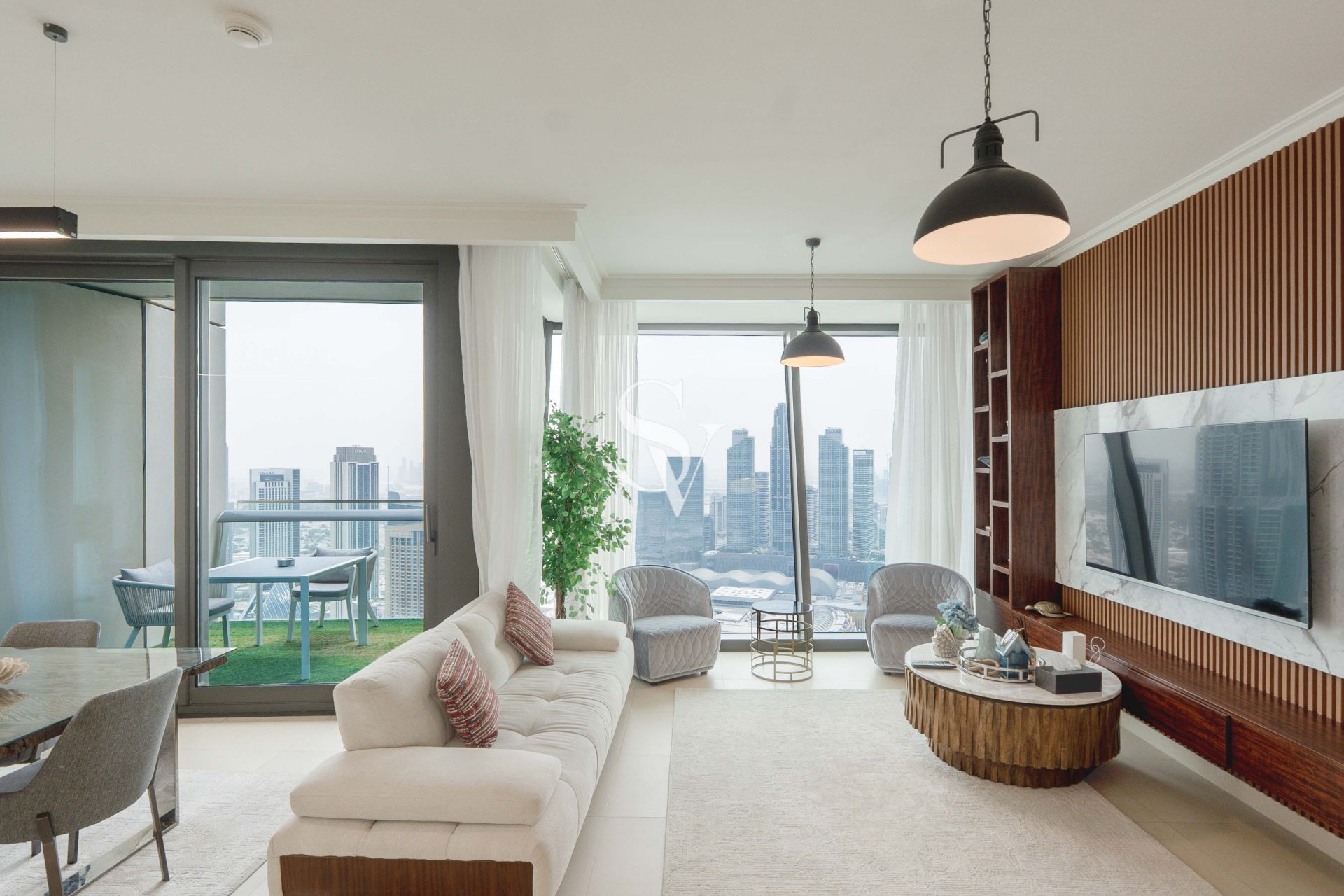 Stunning 3BR Apt | Burj Khalifa and Fountain Views